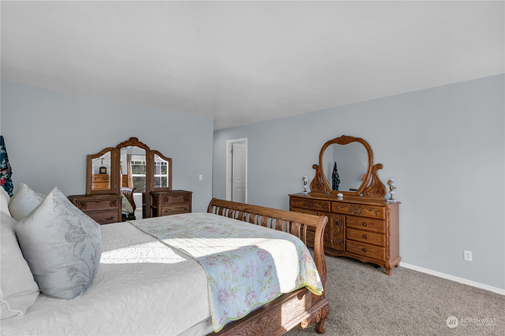 6322 Francis Avenue SE