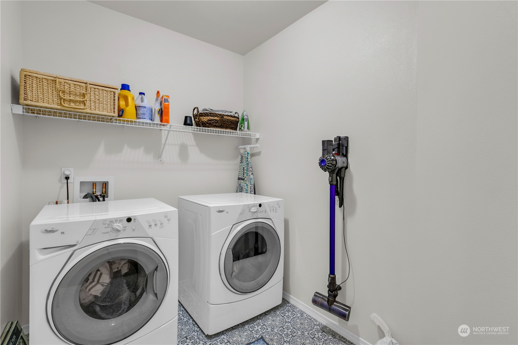 6322 Francis Avenue SE