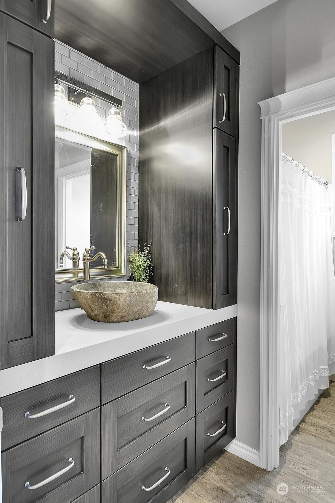 19214 Fifth Street E