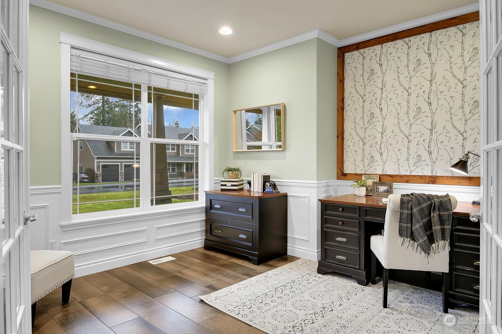 19214 Fifth Street E