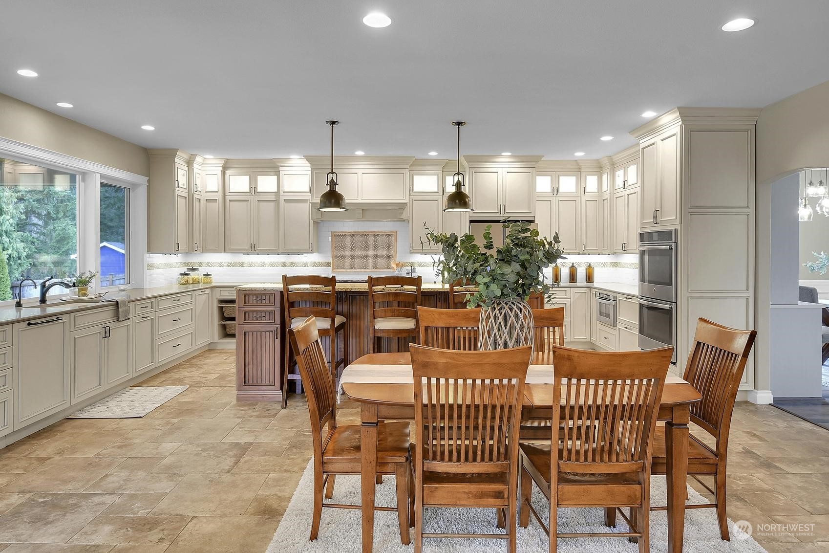 19214 Fifth Street E