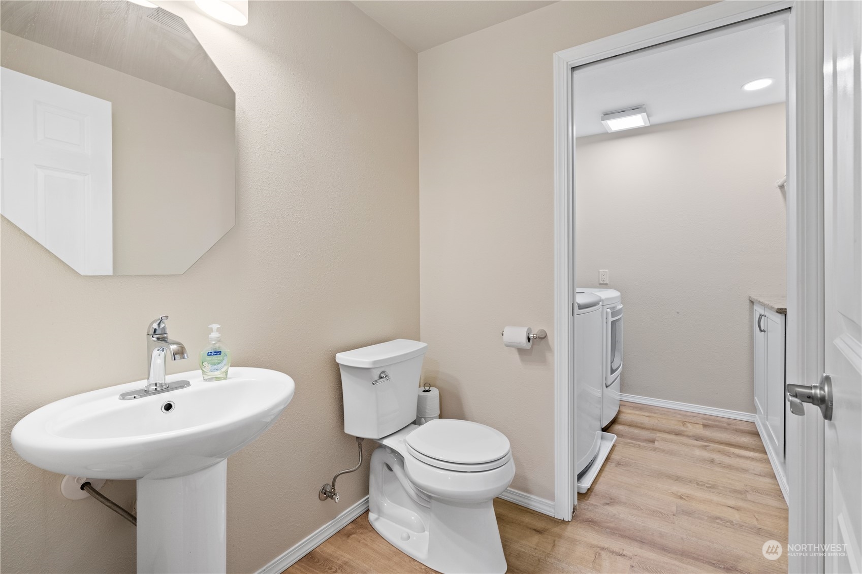 20801 SE 287th Street