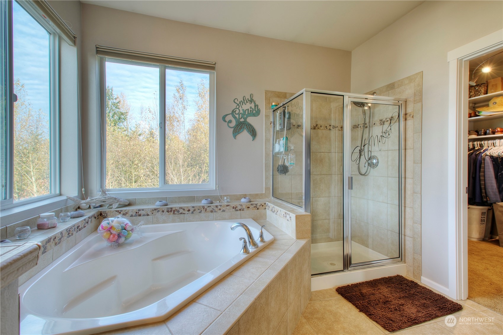 7201 Perry Avenue SE