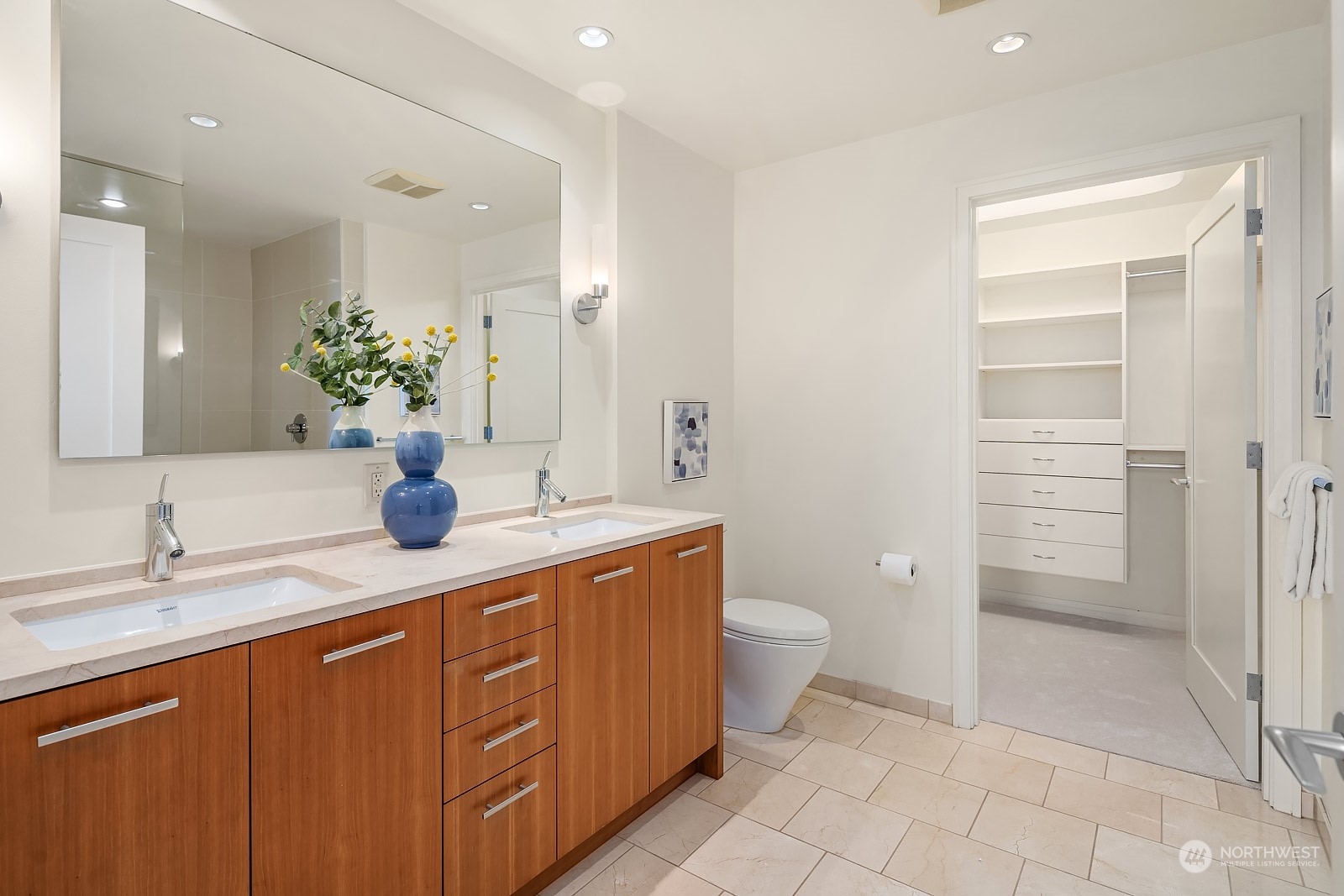 500 106th Avenue NE Unit: 1911