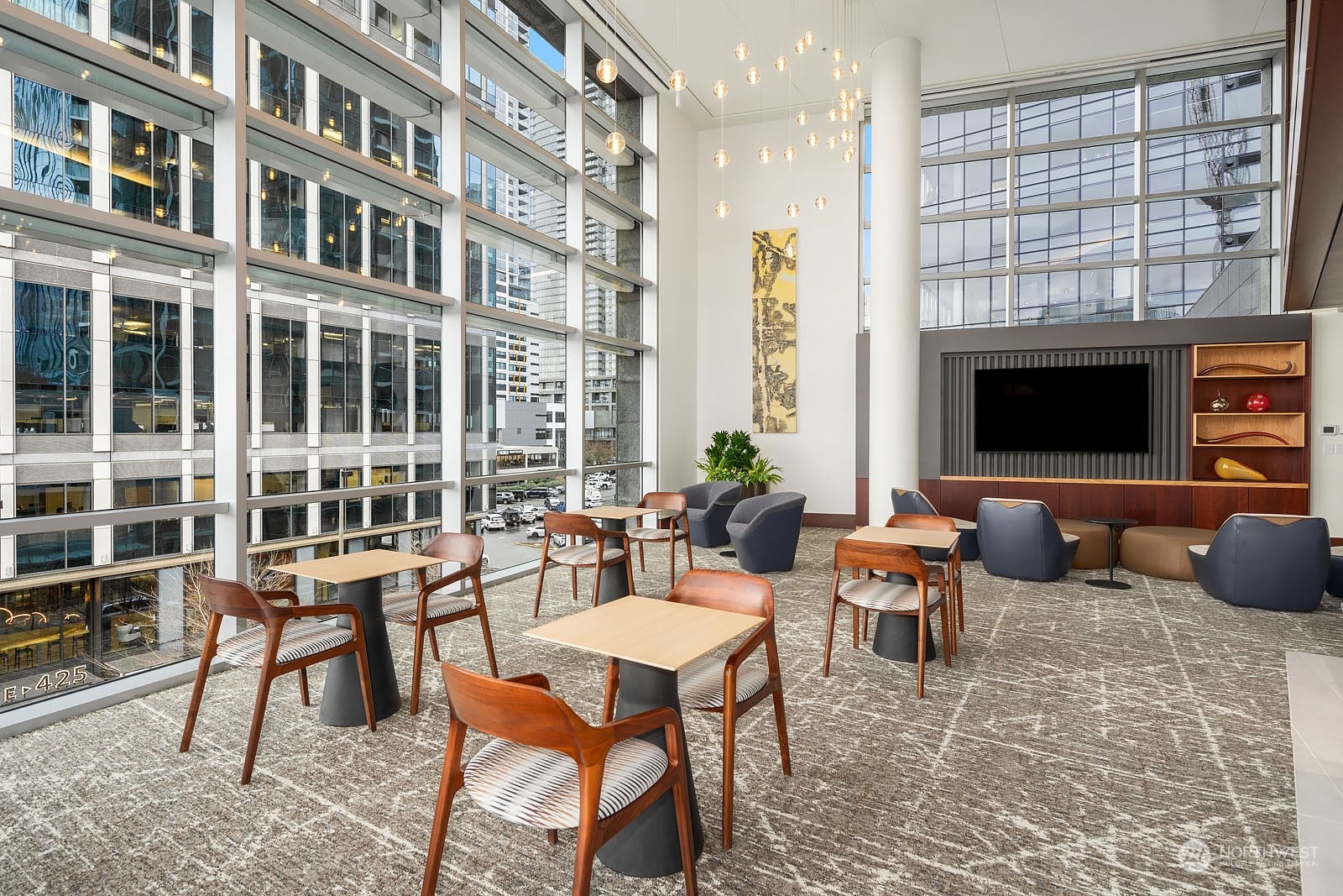 500 106th Avenue NE Unit: 1911