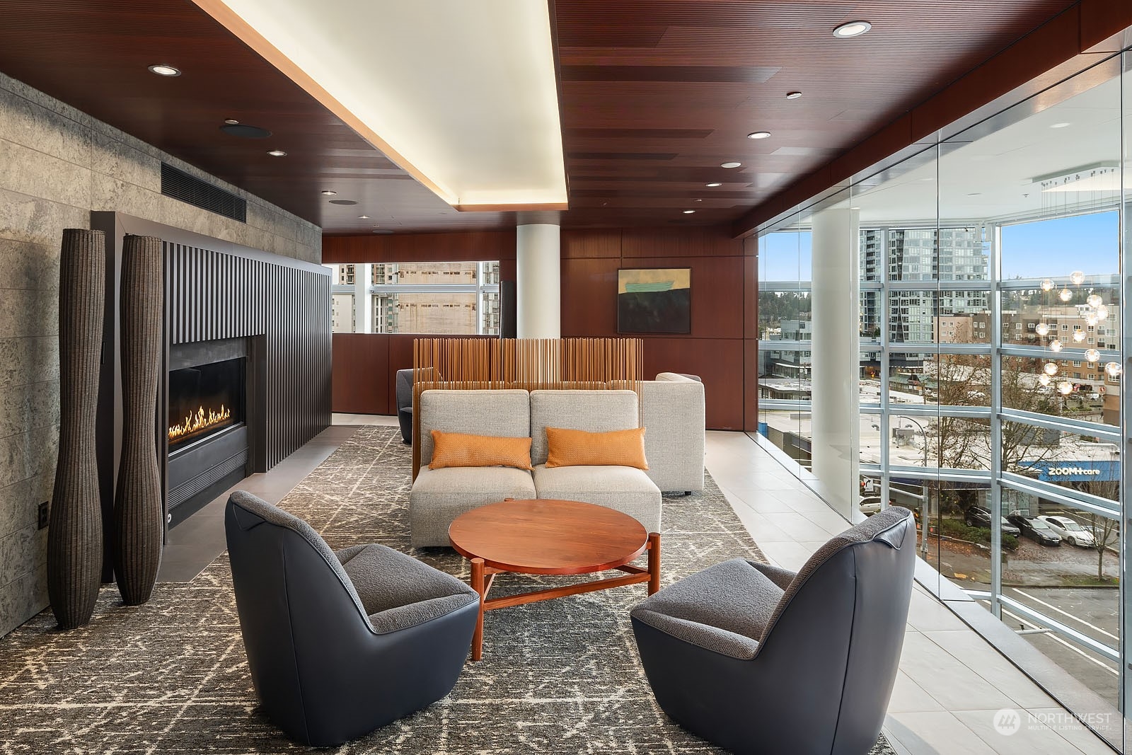 500 106th Avenue NE Unit: 1911