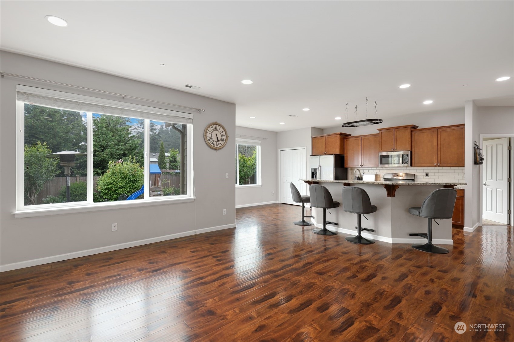 20302 77th Street Ct E