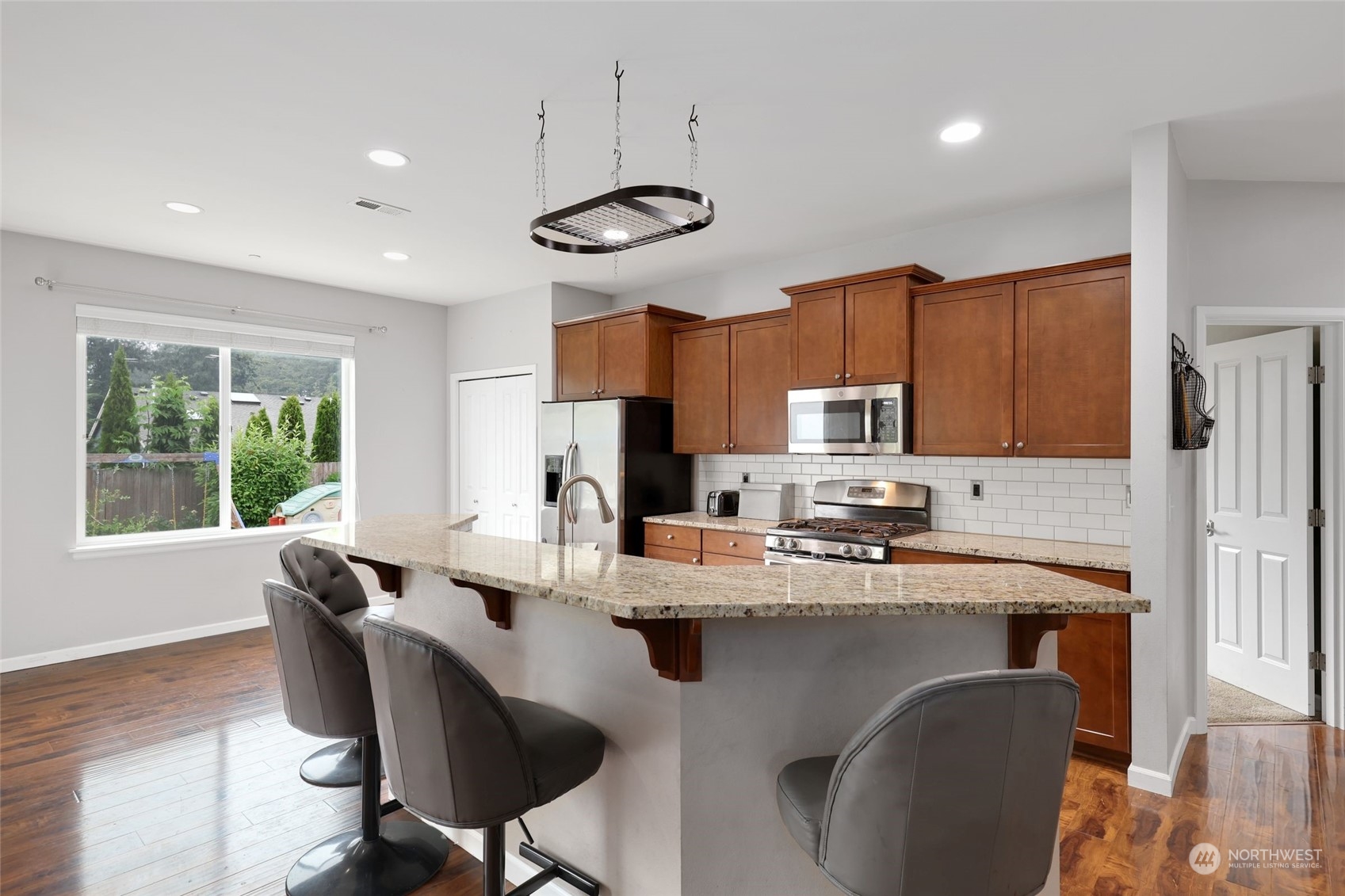 20302 77th Street Ct E