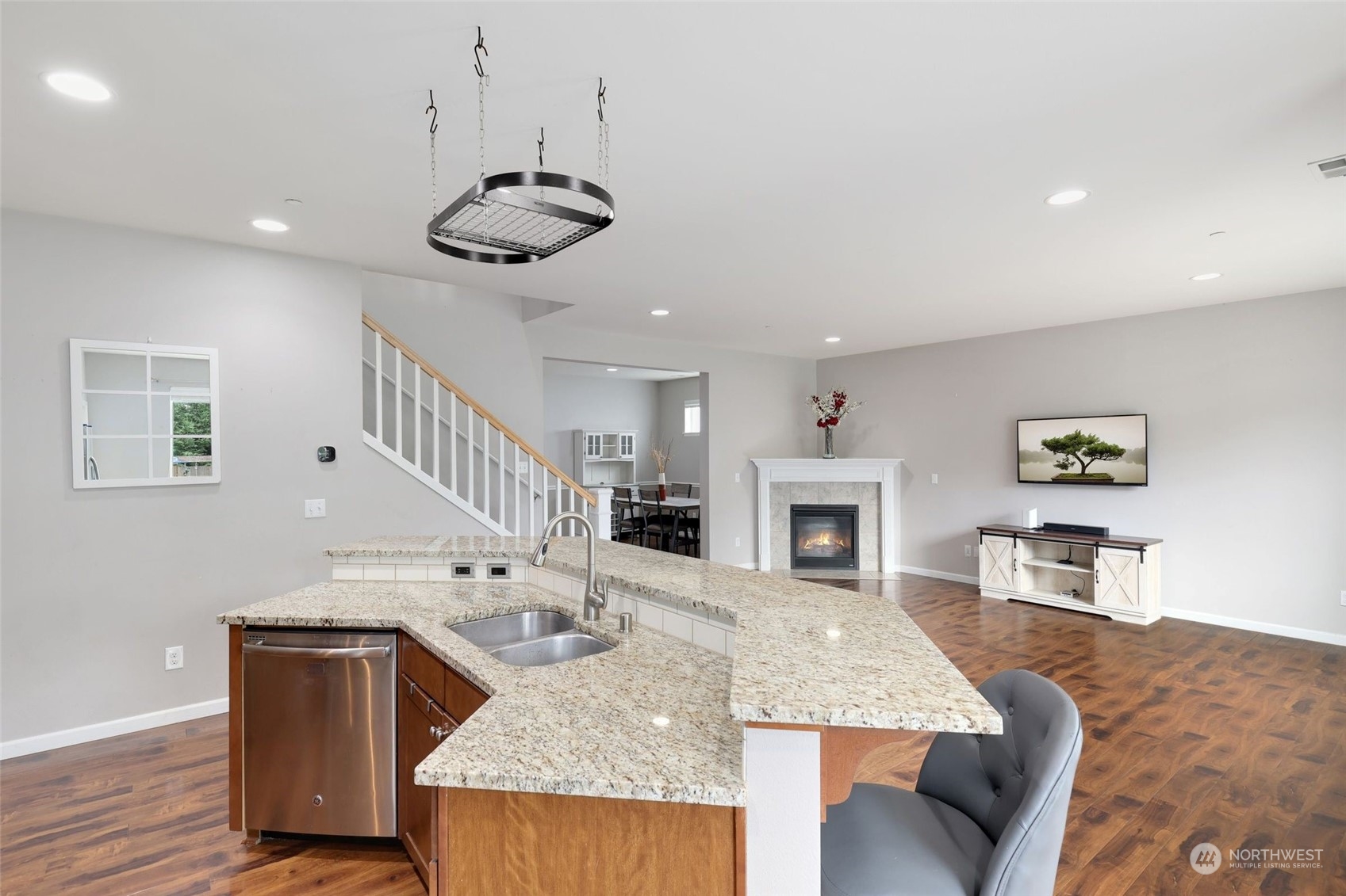 20302 77th Street Ct E