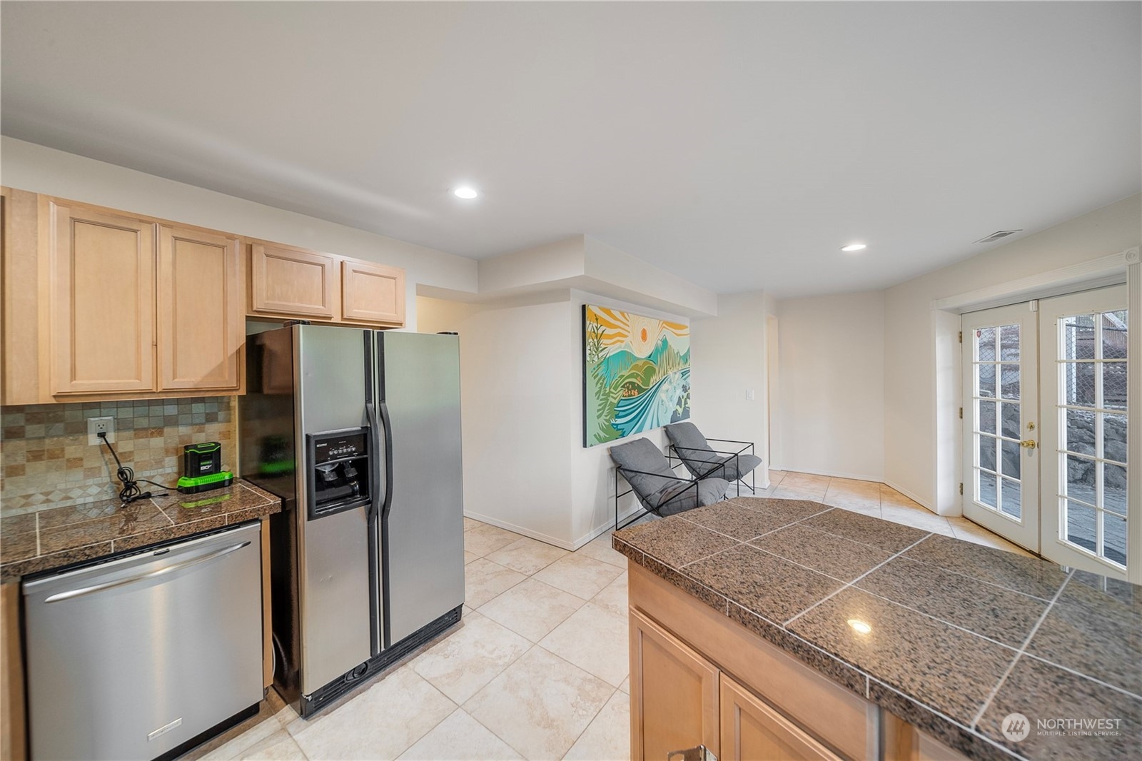 5109 W Tapps Drive E