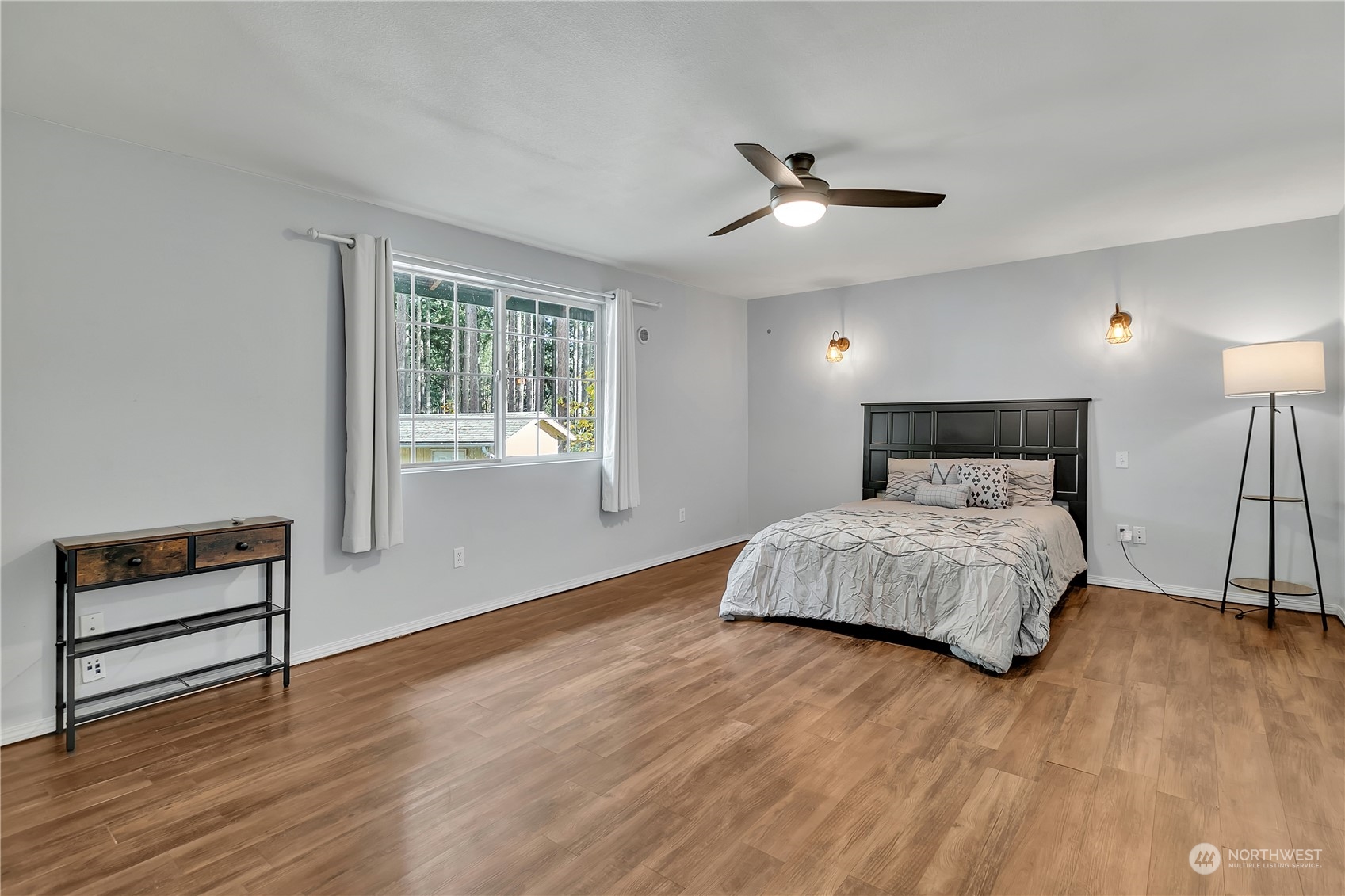 18304 Blue Hills Drive SE