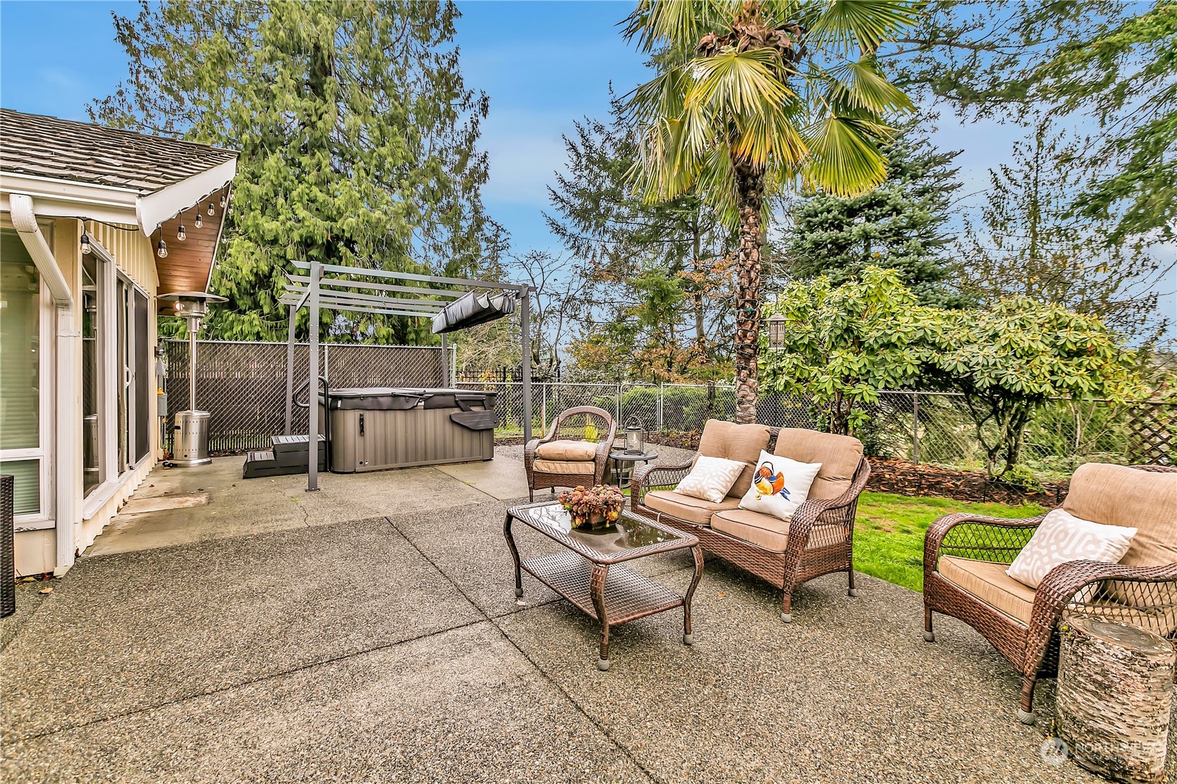 3445 Scenic Drive SE