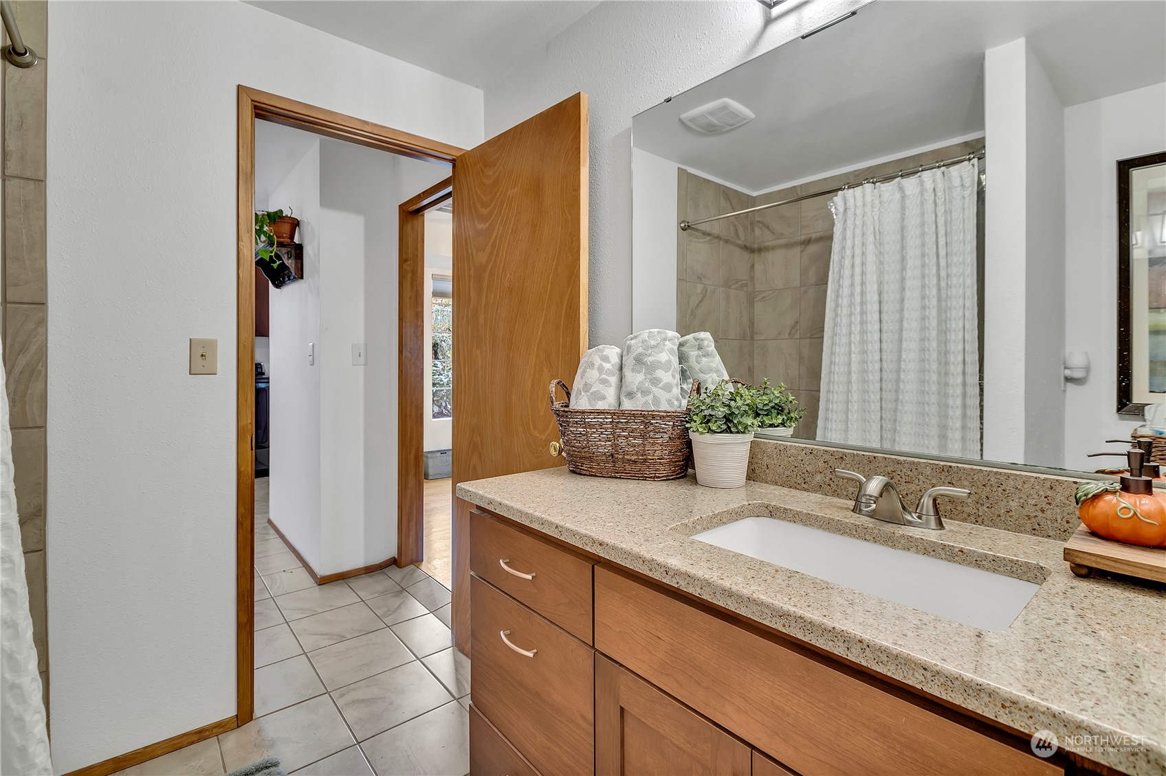 3445 Scenic Drive SE