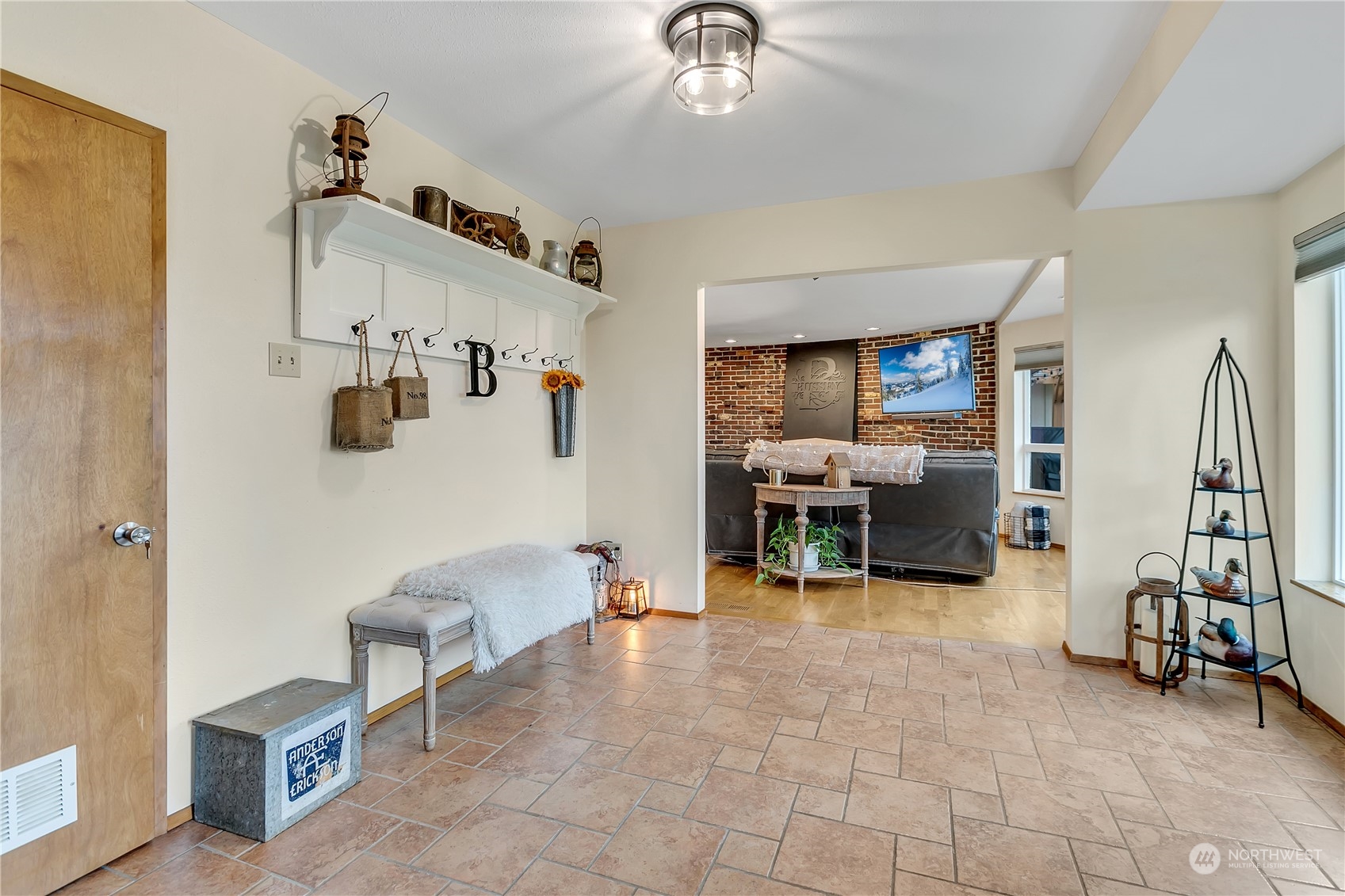 3445 Scenic Drive SE