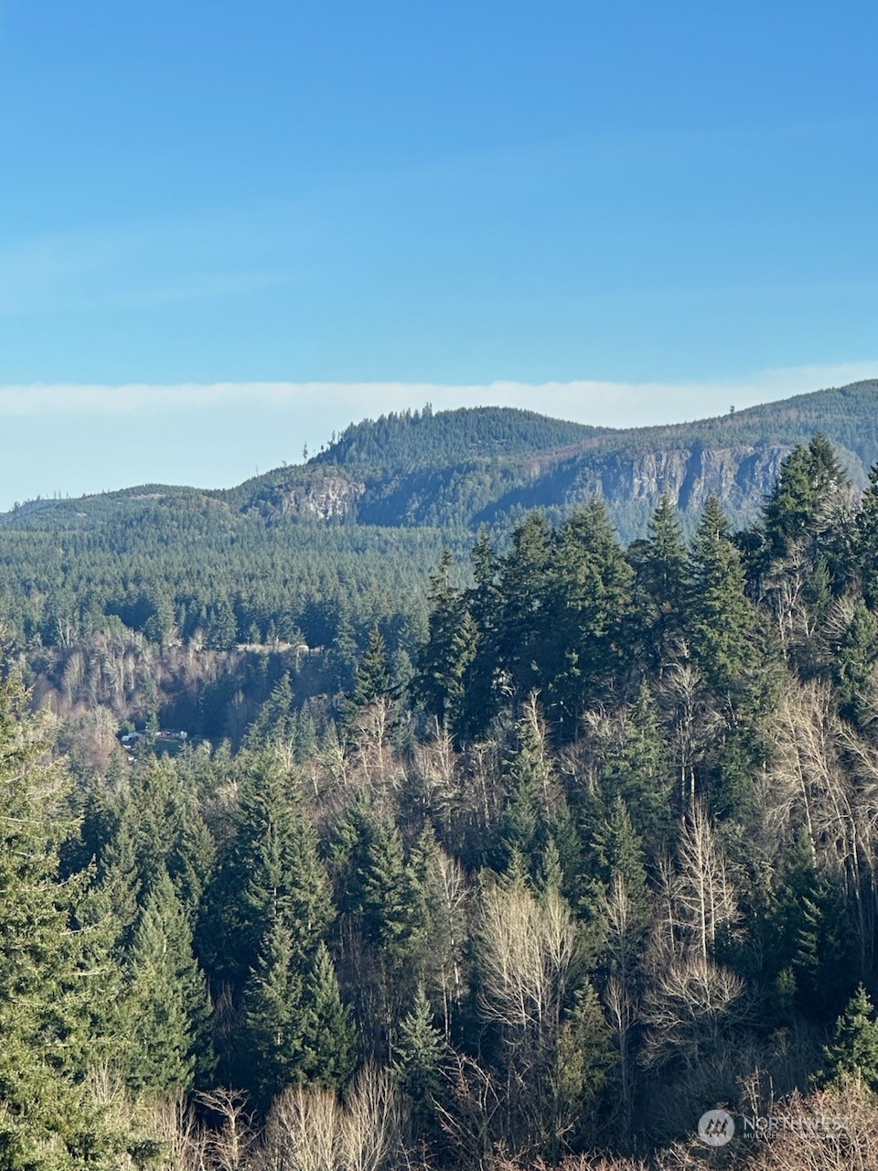 176 Dow Ridge Drive N