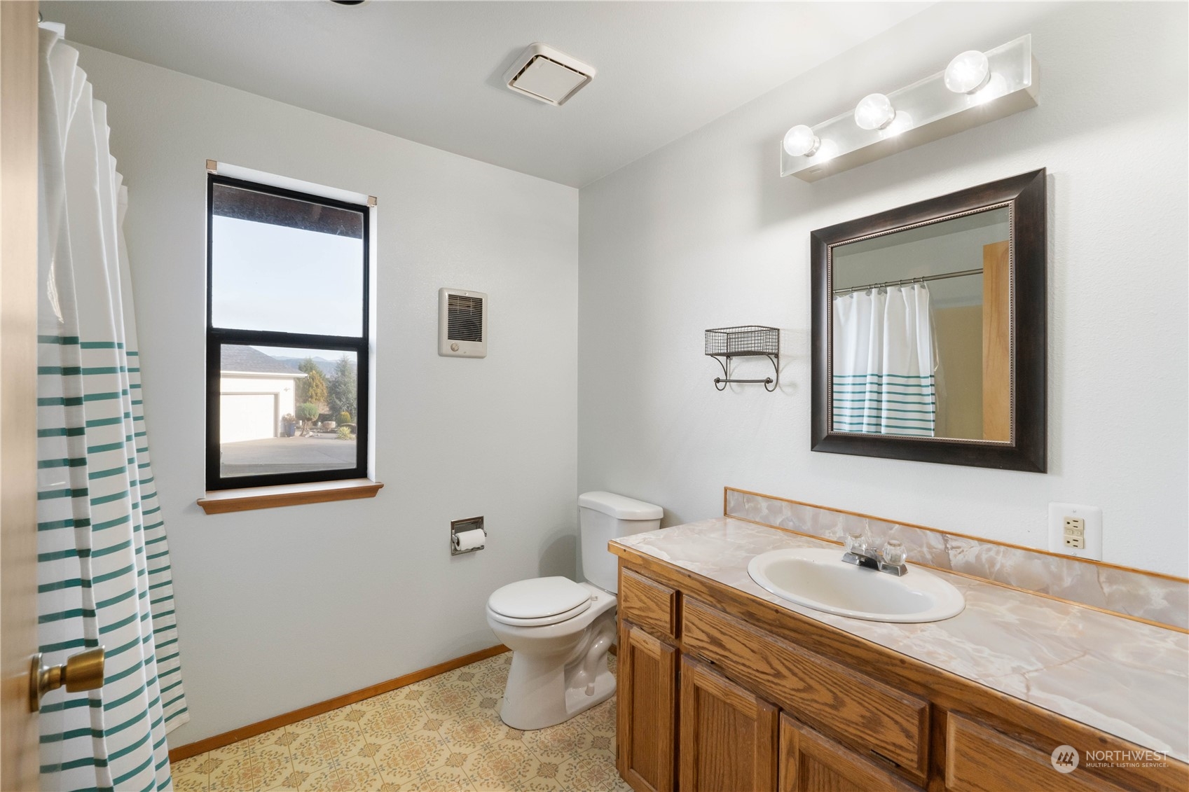 176 Dow Ridge Drive N