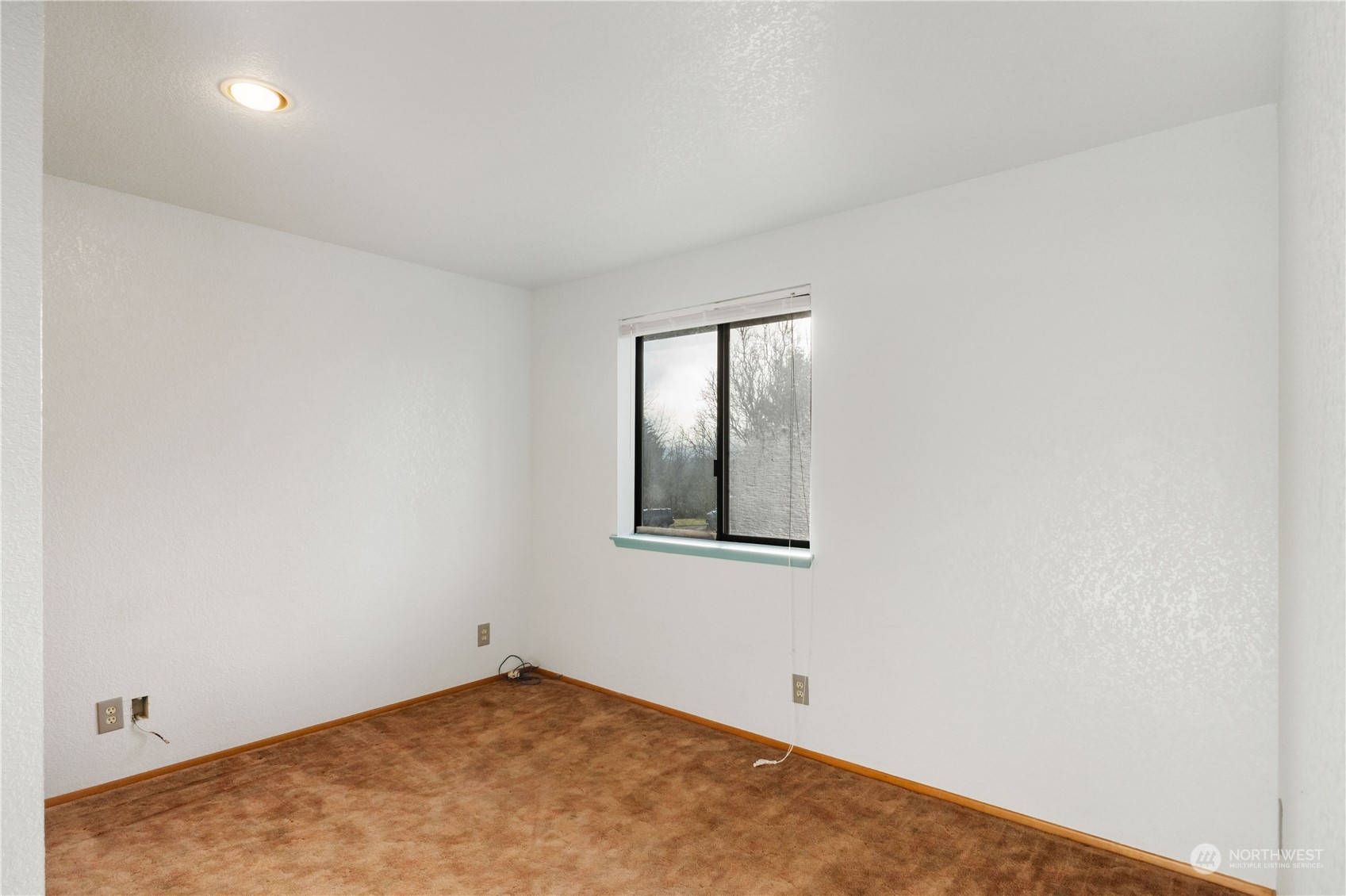 176 Dow Ridge Drive N