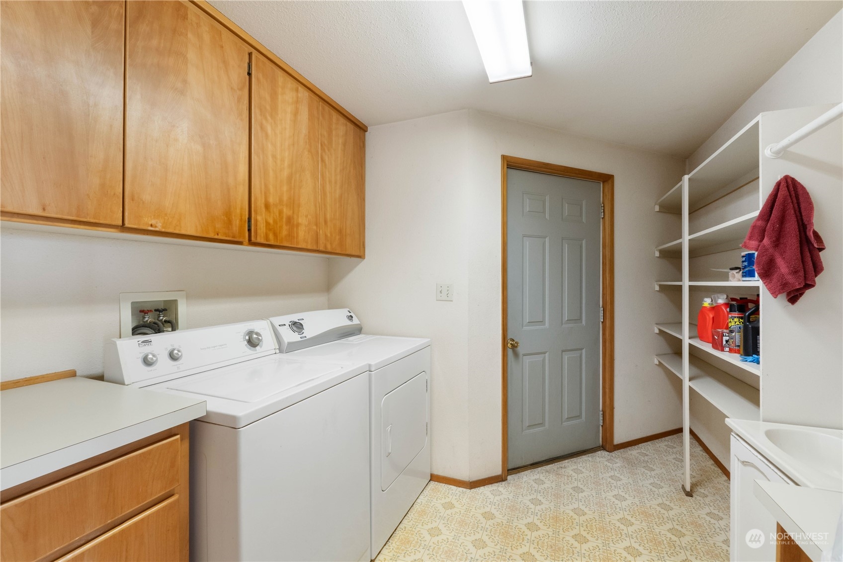 176 Dow Ridge Drive N