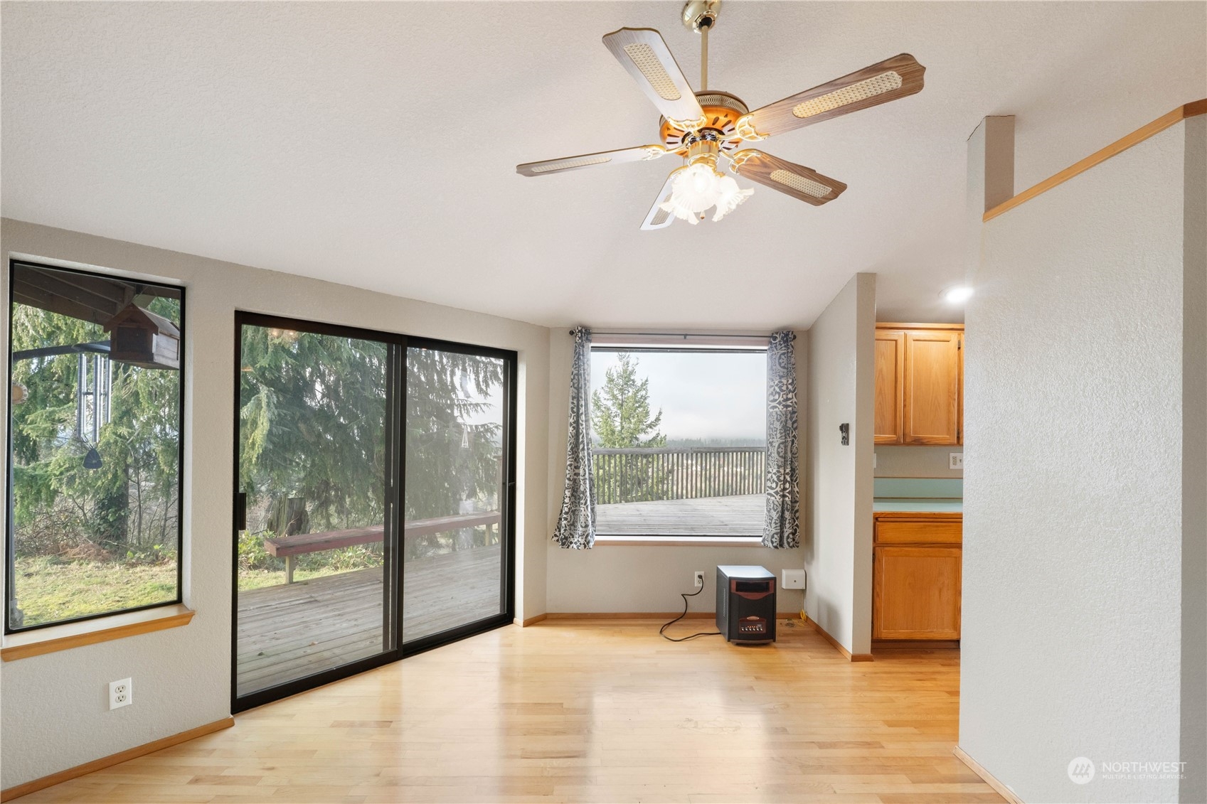 176 Dow Ridge Drive N