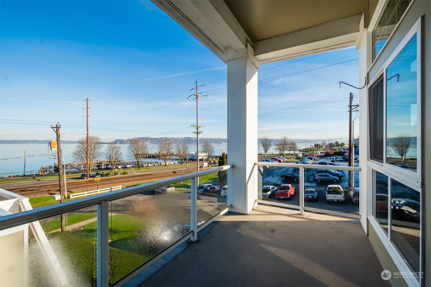 3016 N CARR Street Unit: B401