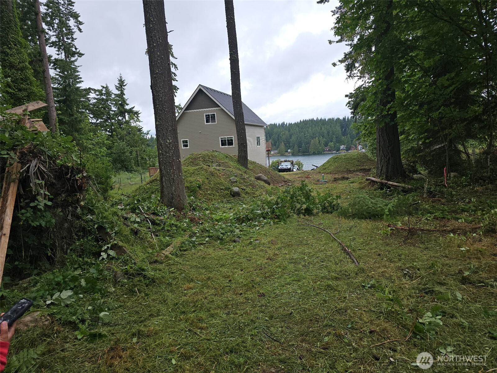 12120 S Clear Lake Road E