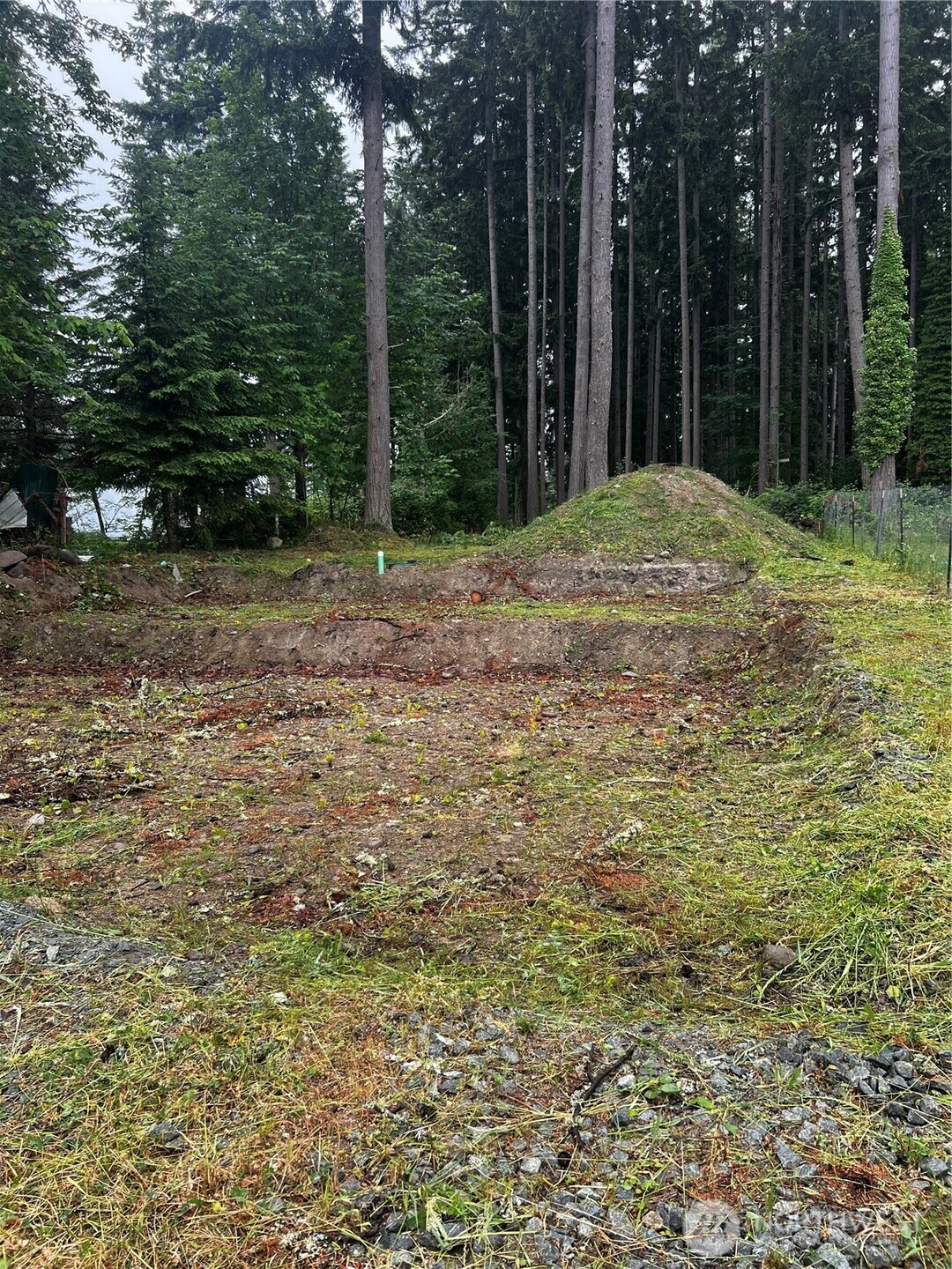 12120 S Clear Lake Road E