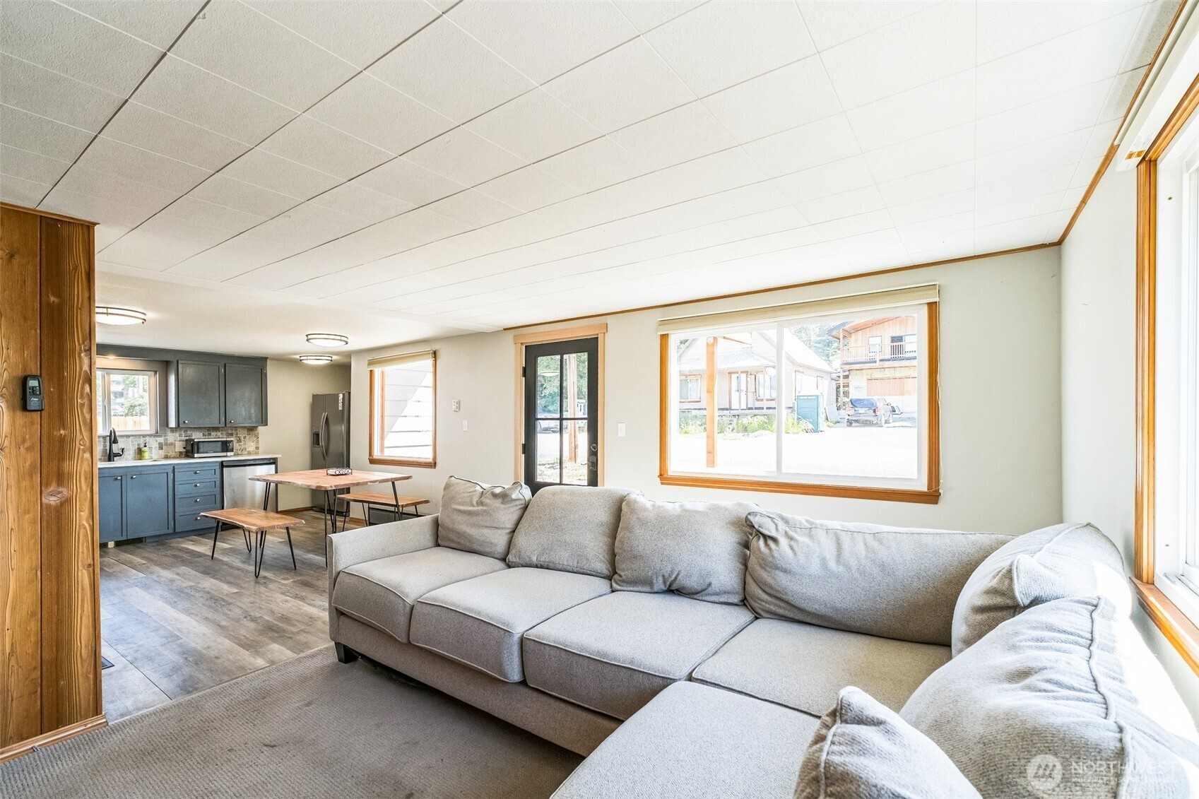 420 3rd Street