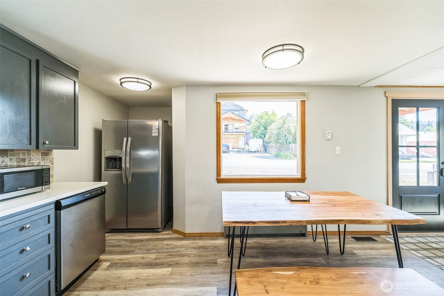 420 3rd Street