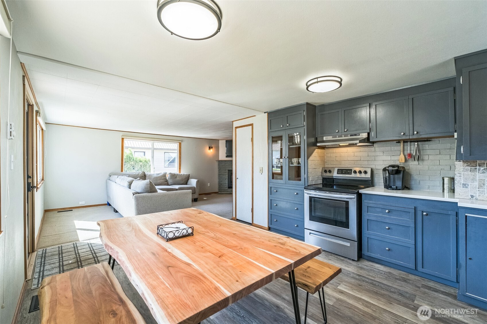 420 3rd Street