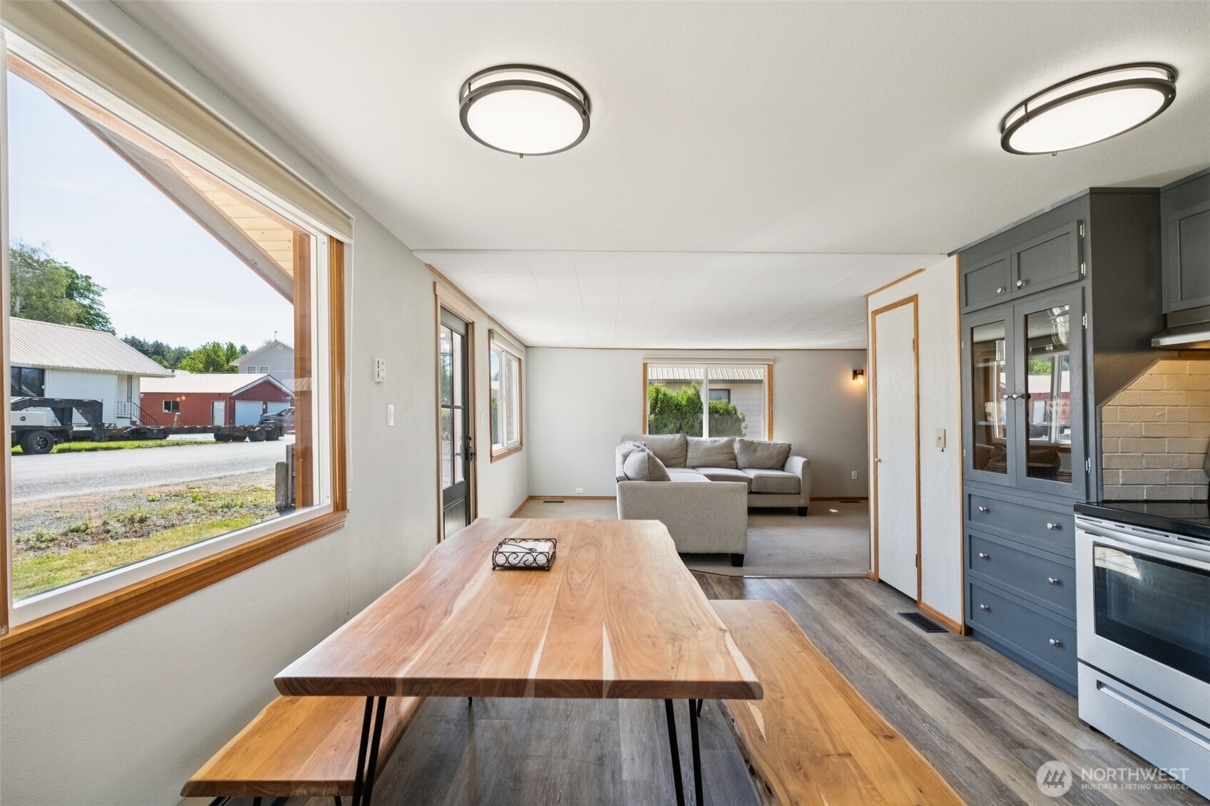 420 3rd Street