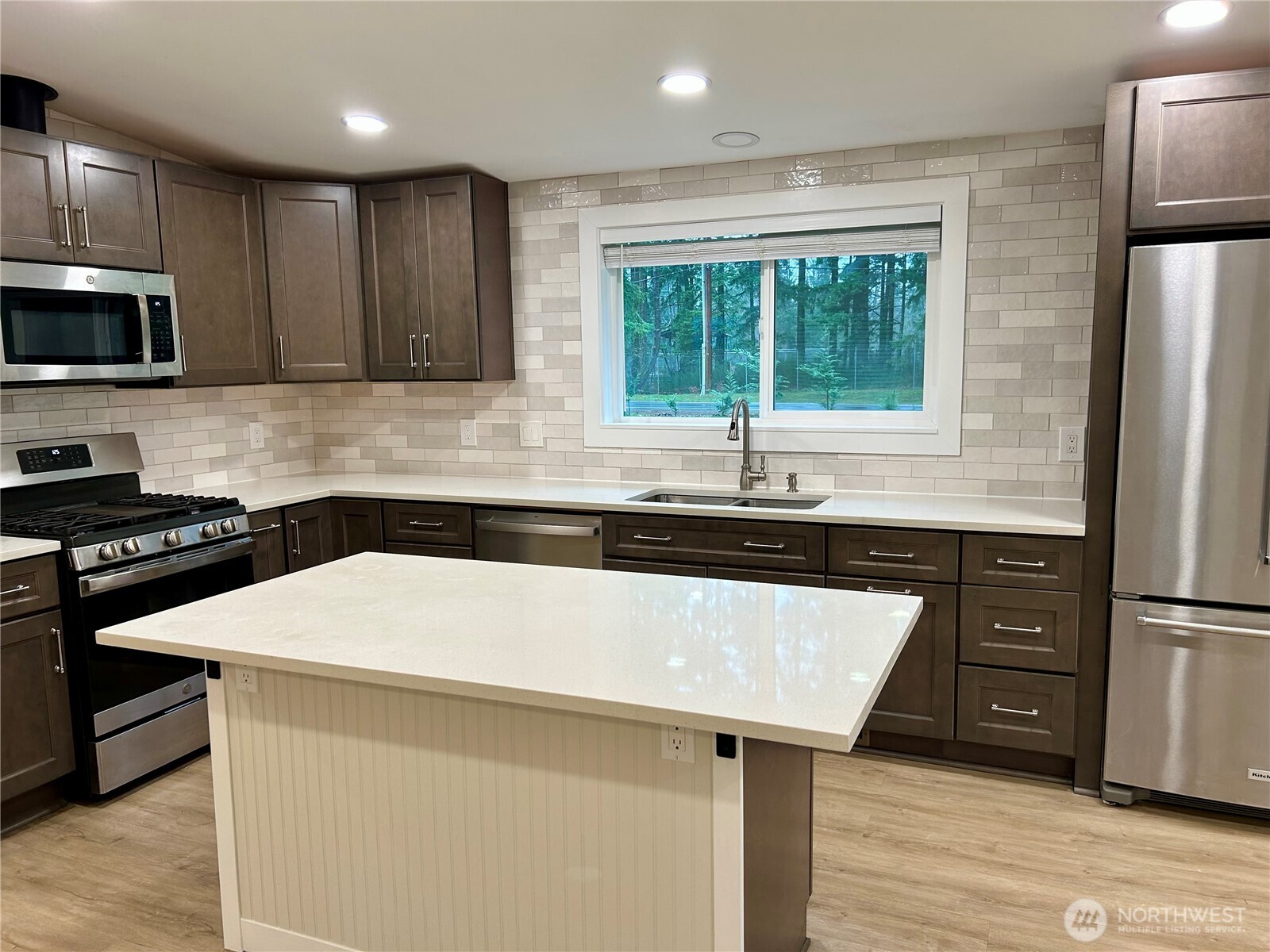 21901 SE 288th Street