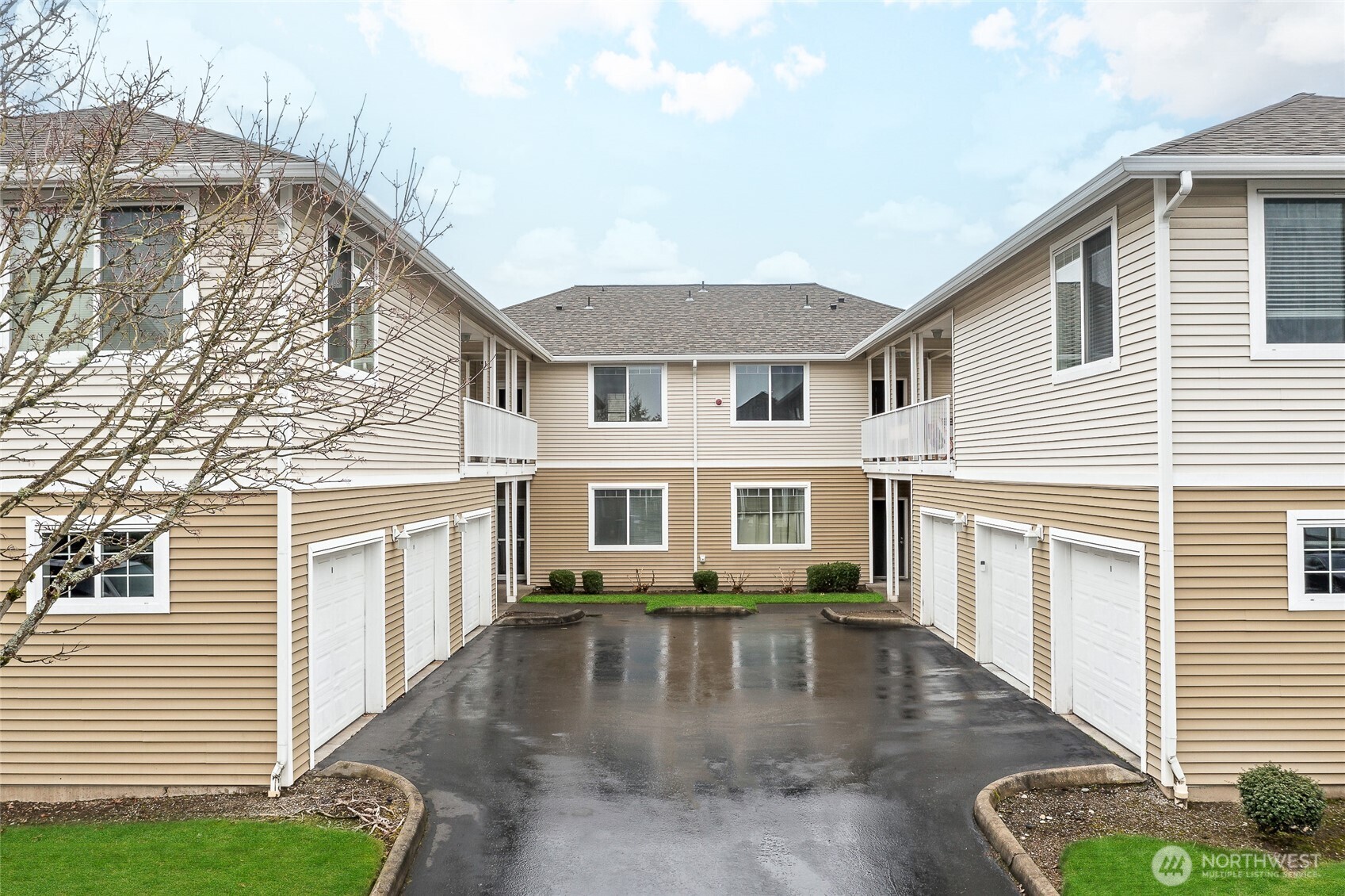 6129 Lindsay Drive SE Unit: C8