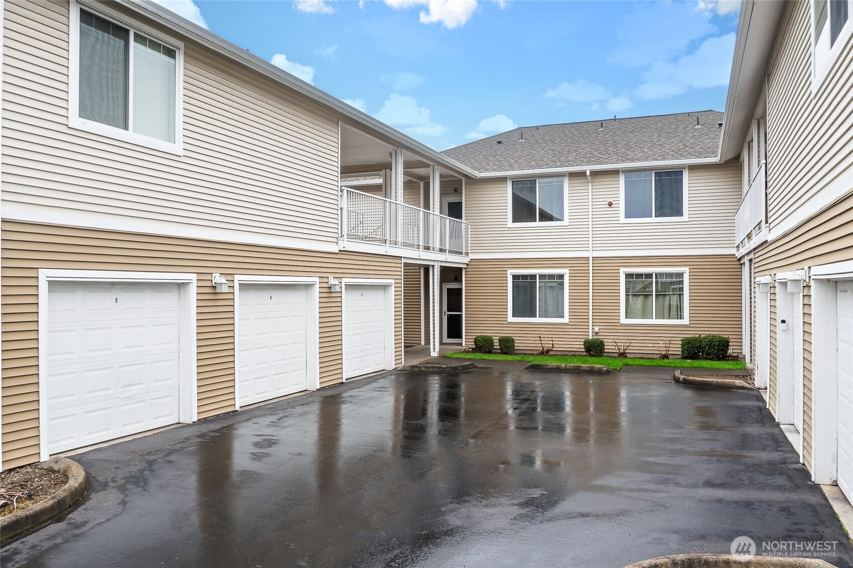 6129 Lindsay Drive SE Unit: C8