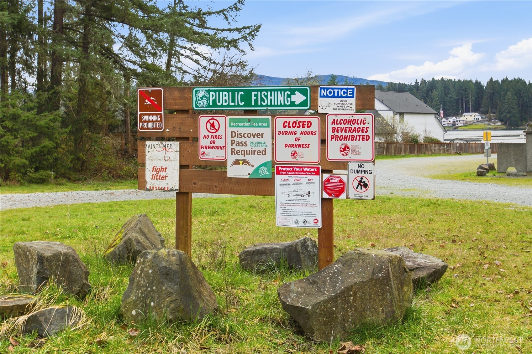 12120 S Clear Lake Road E