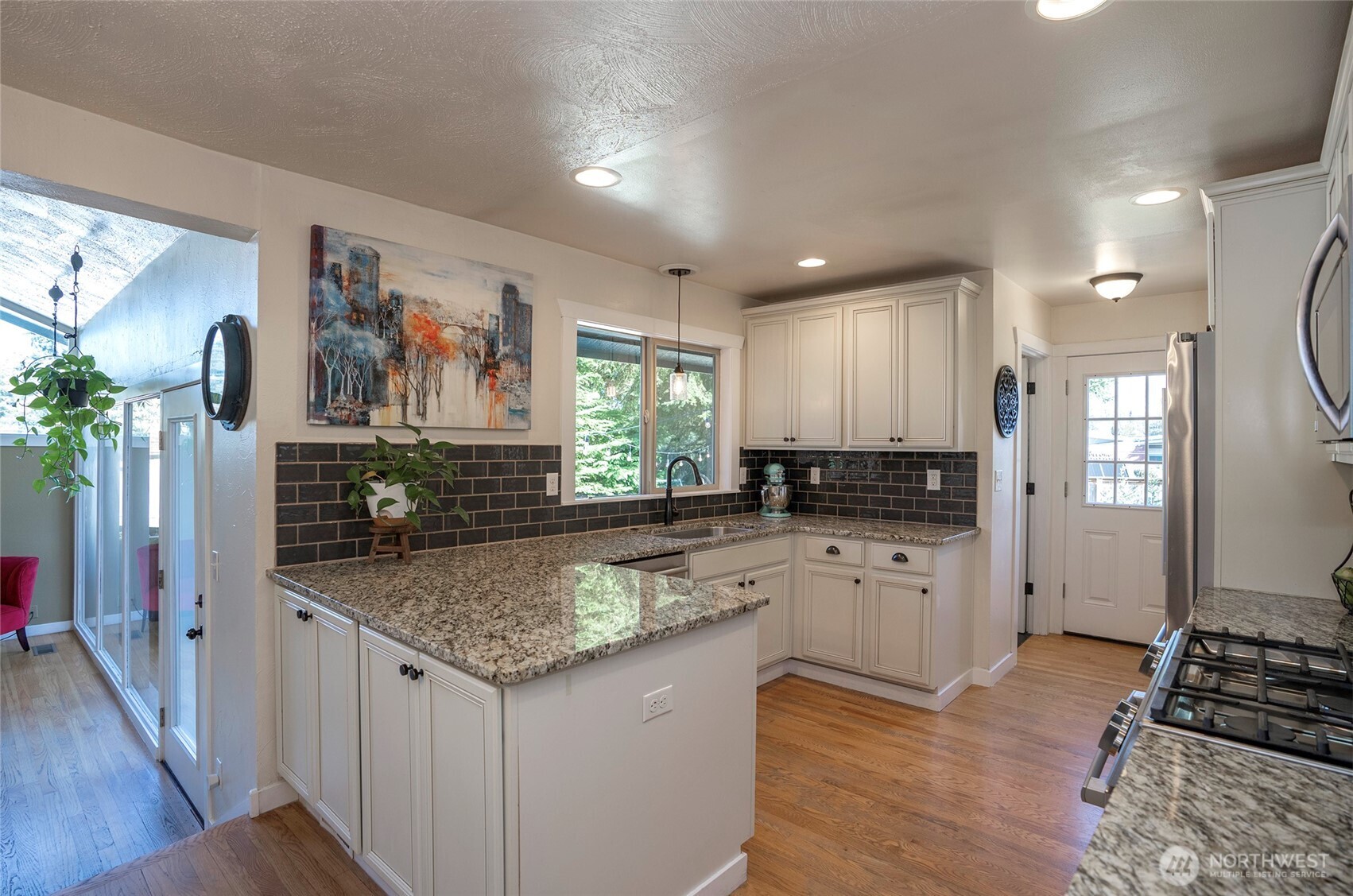 1221 Huson Drive