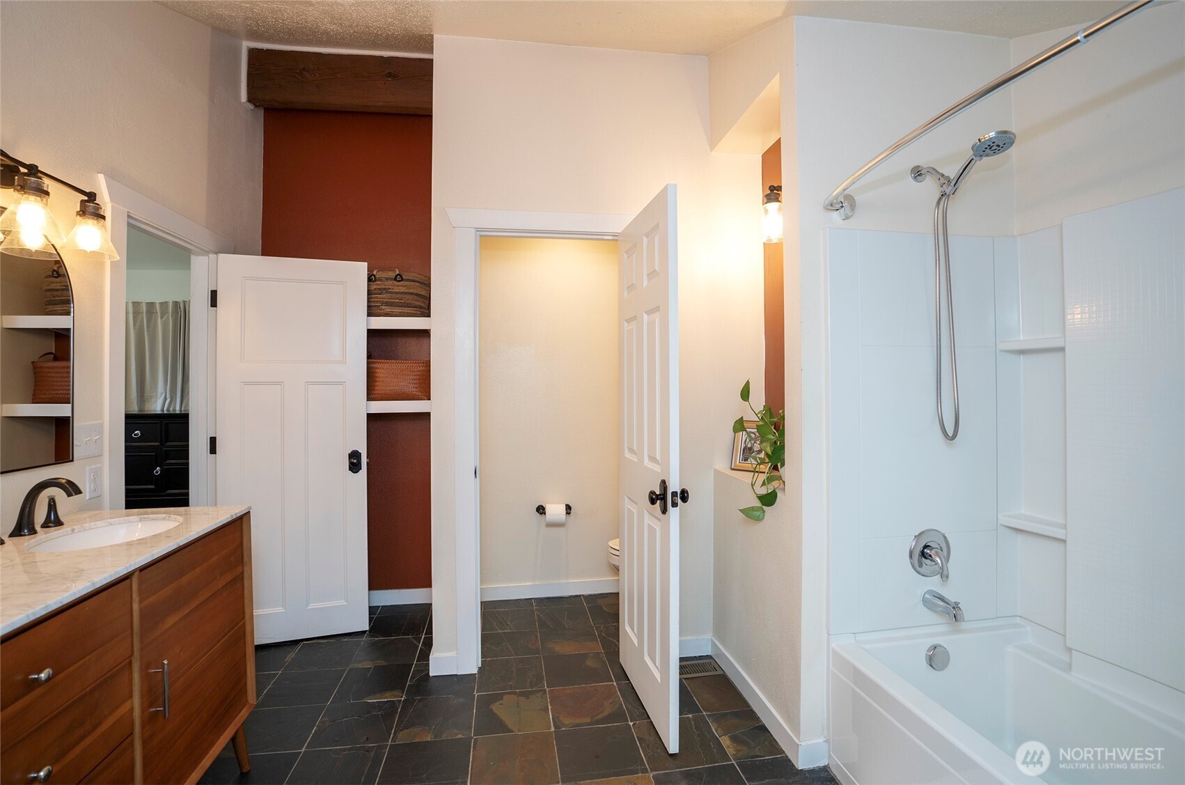 1221 Huson Drive
