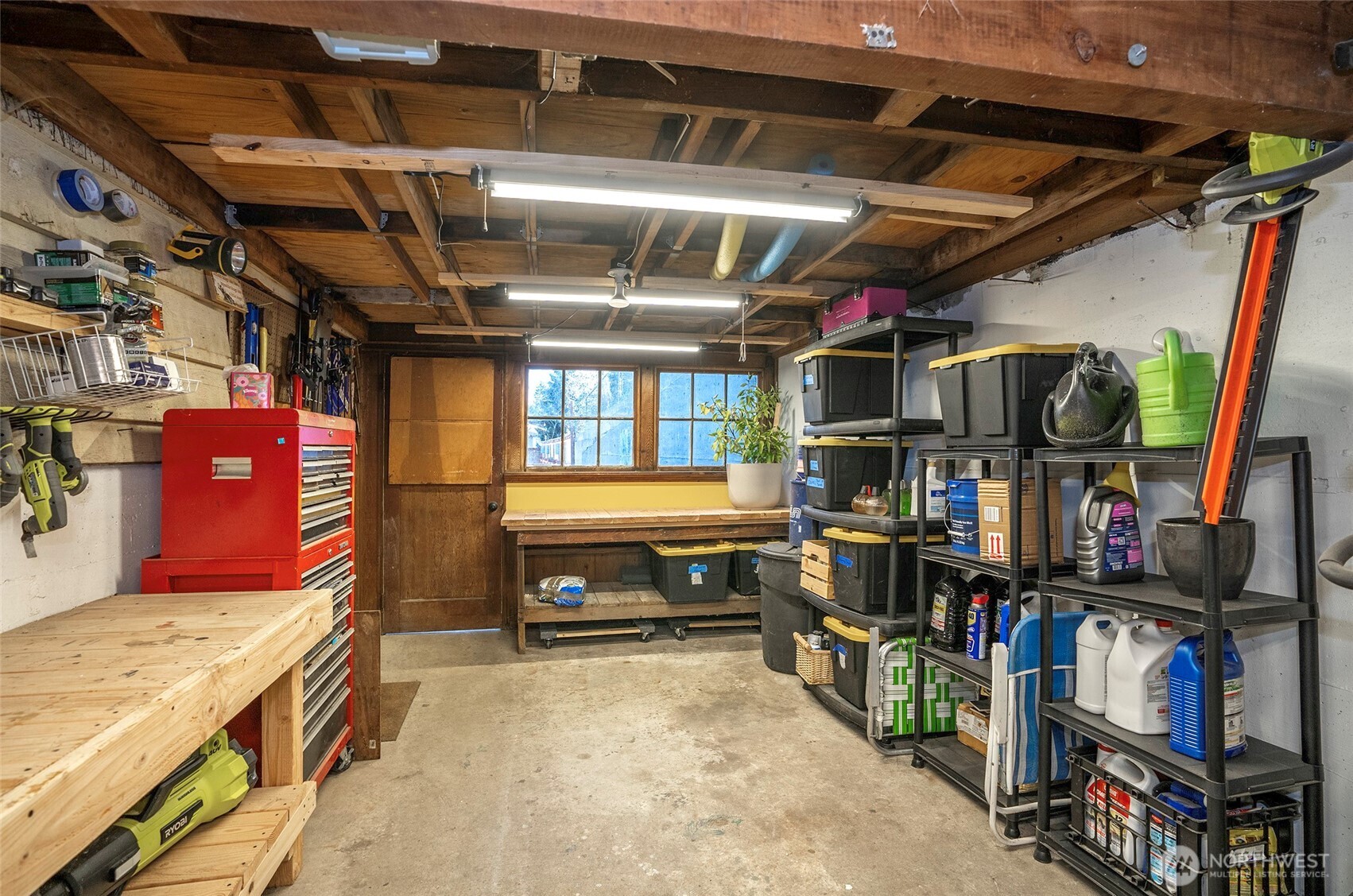 1221 Huson Drive