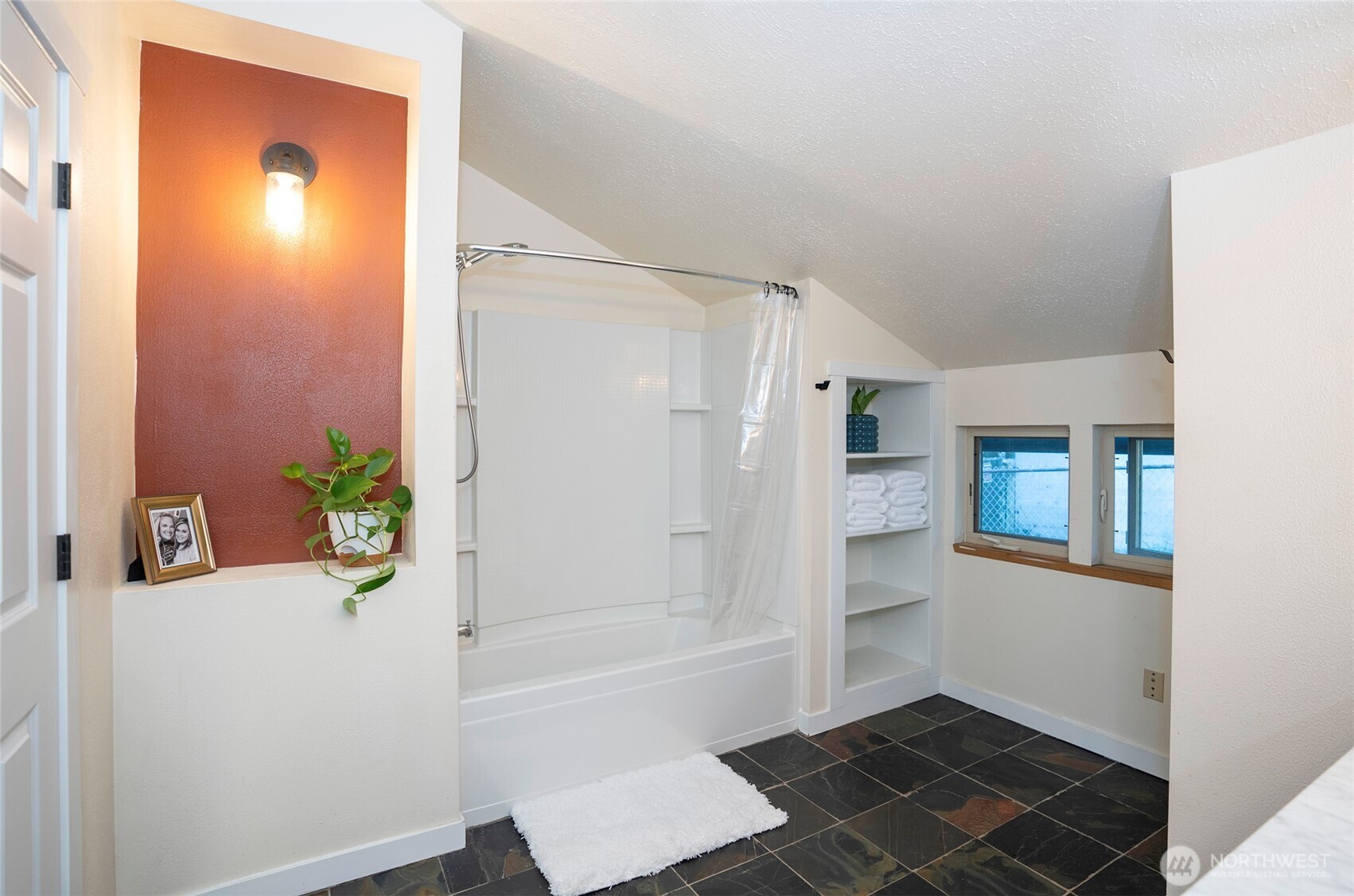 1221 Huson Drive