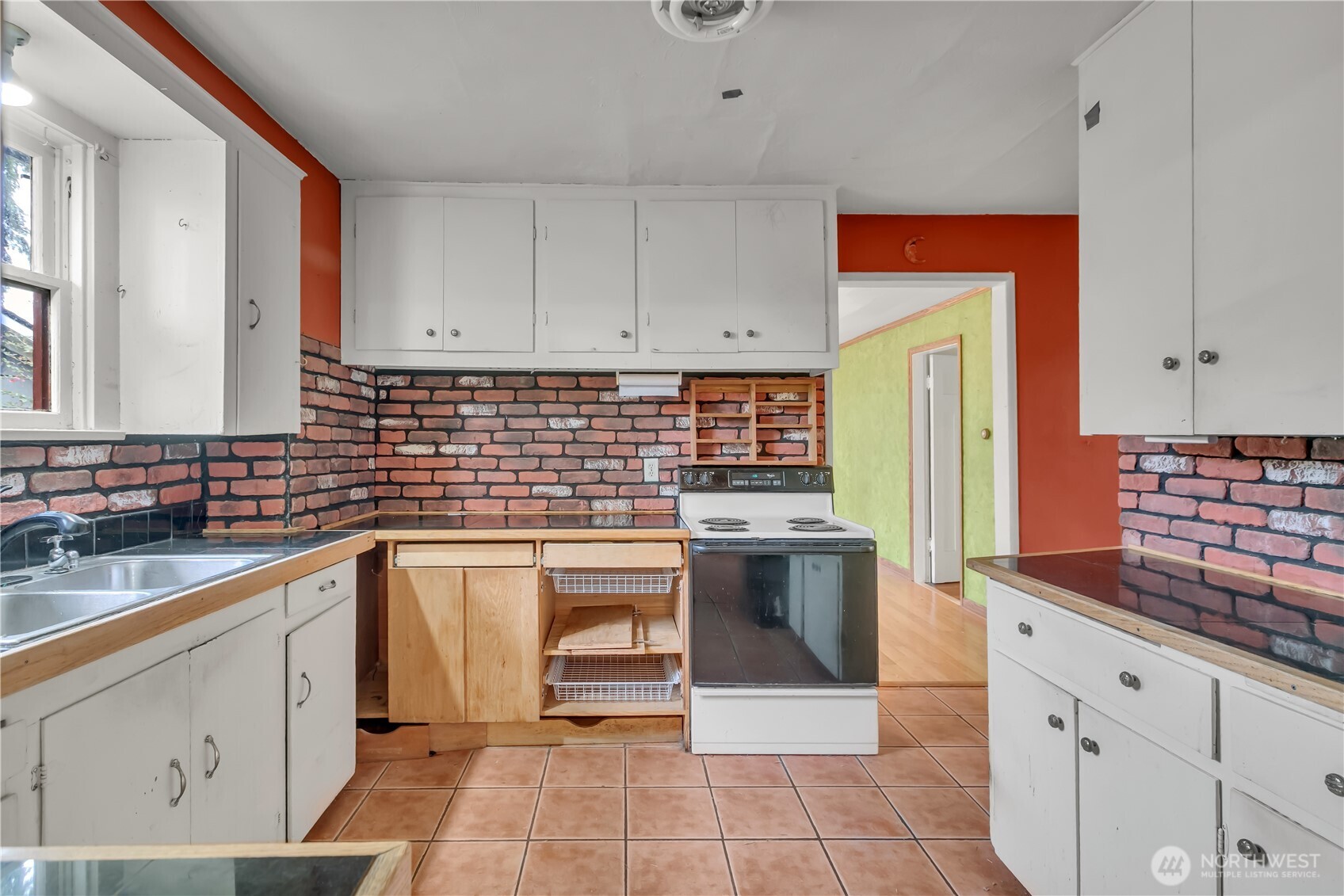 4319 SW Mills Street