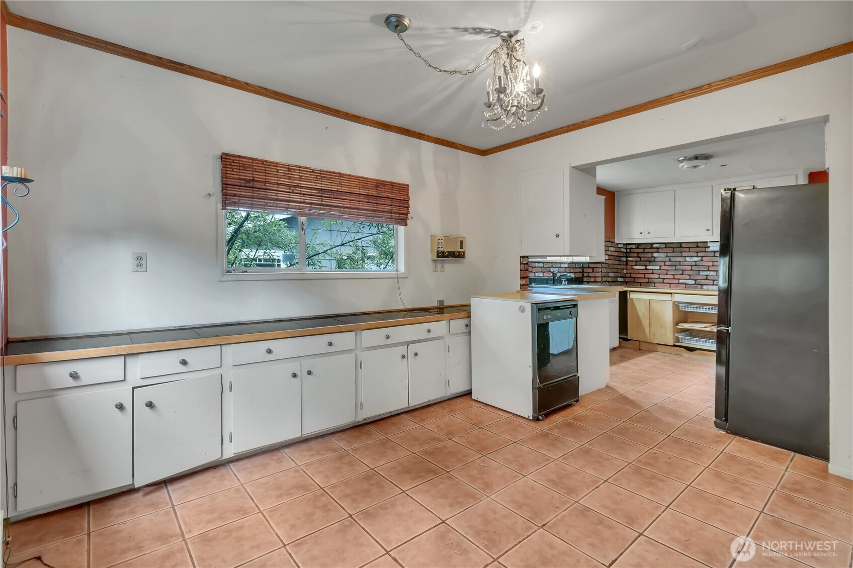 4319 SW Mills Street