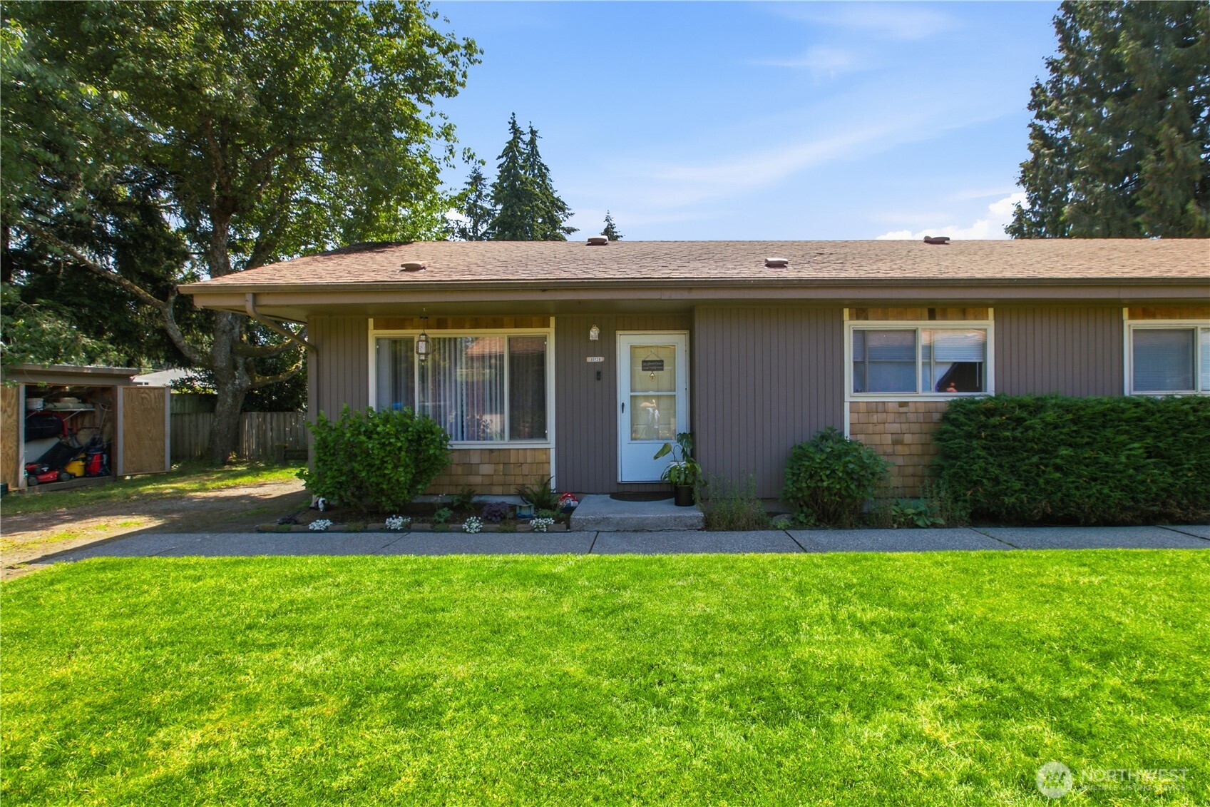 8303 John Dower Road SW