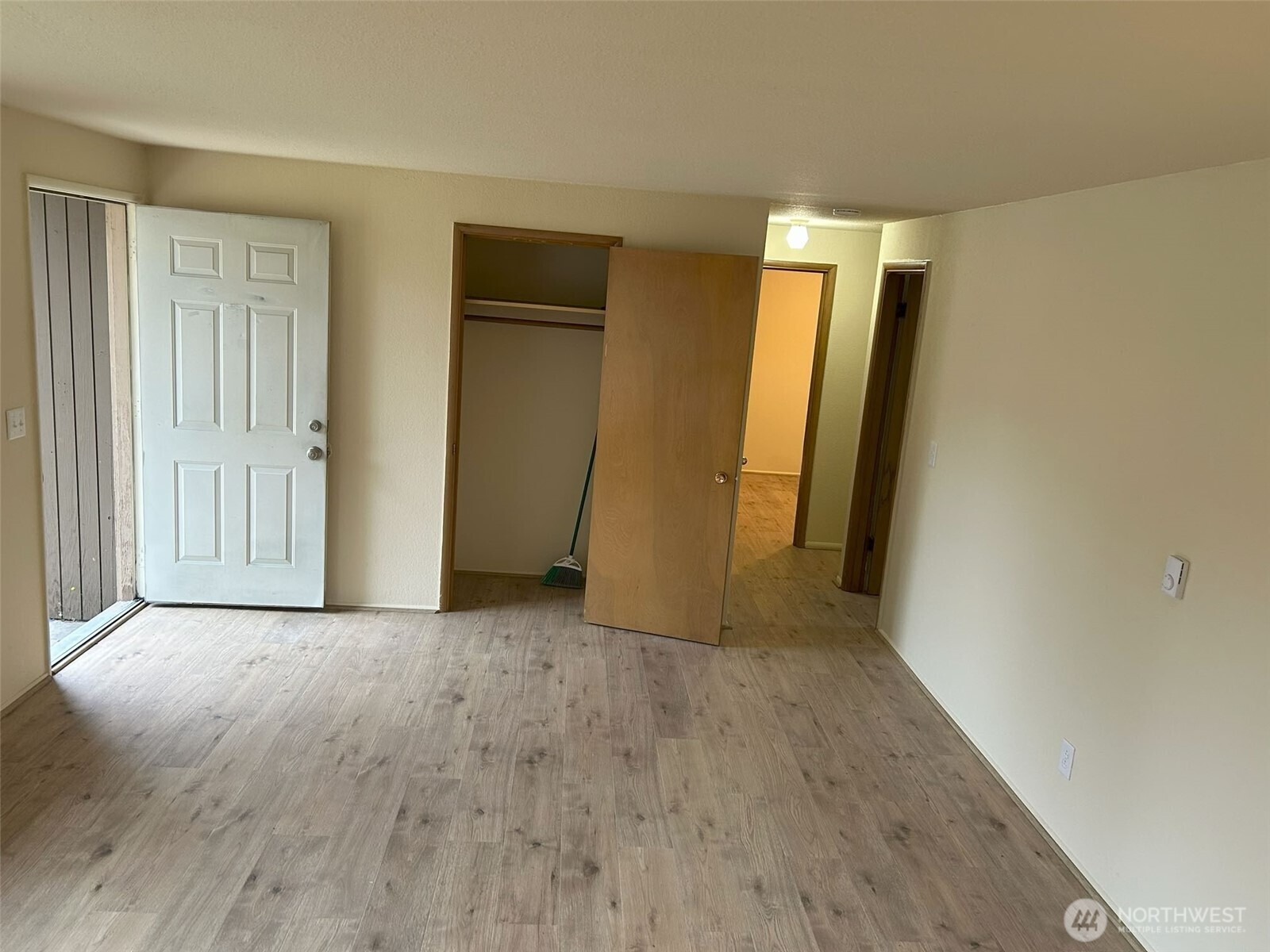 8303 John Dower Road SW