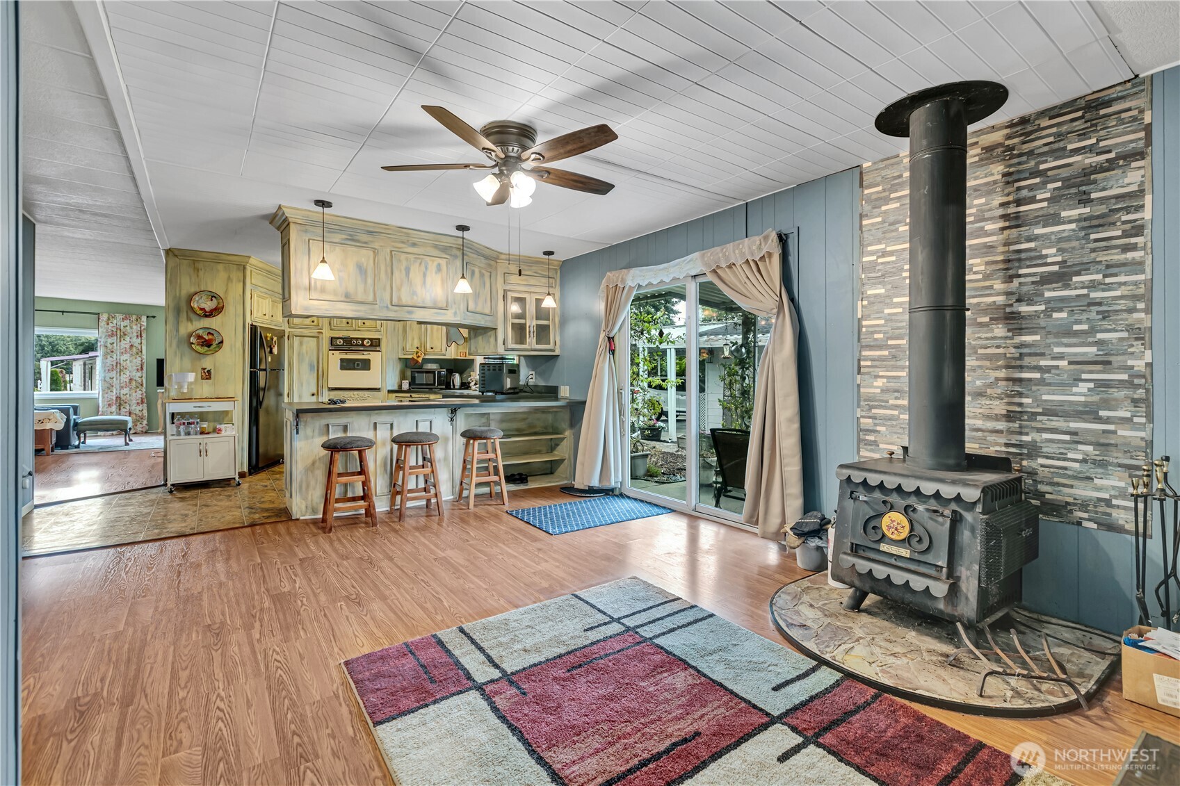 201 Union Ave SE Unit: 22
