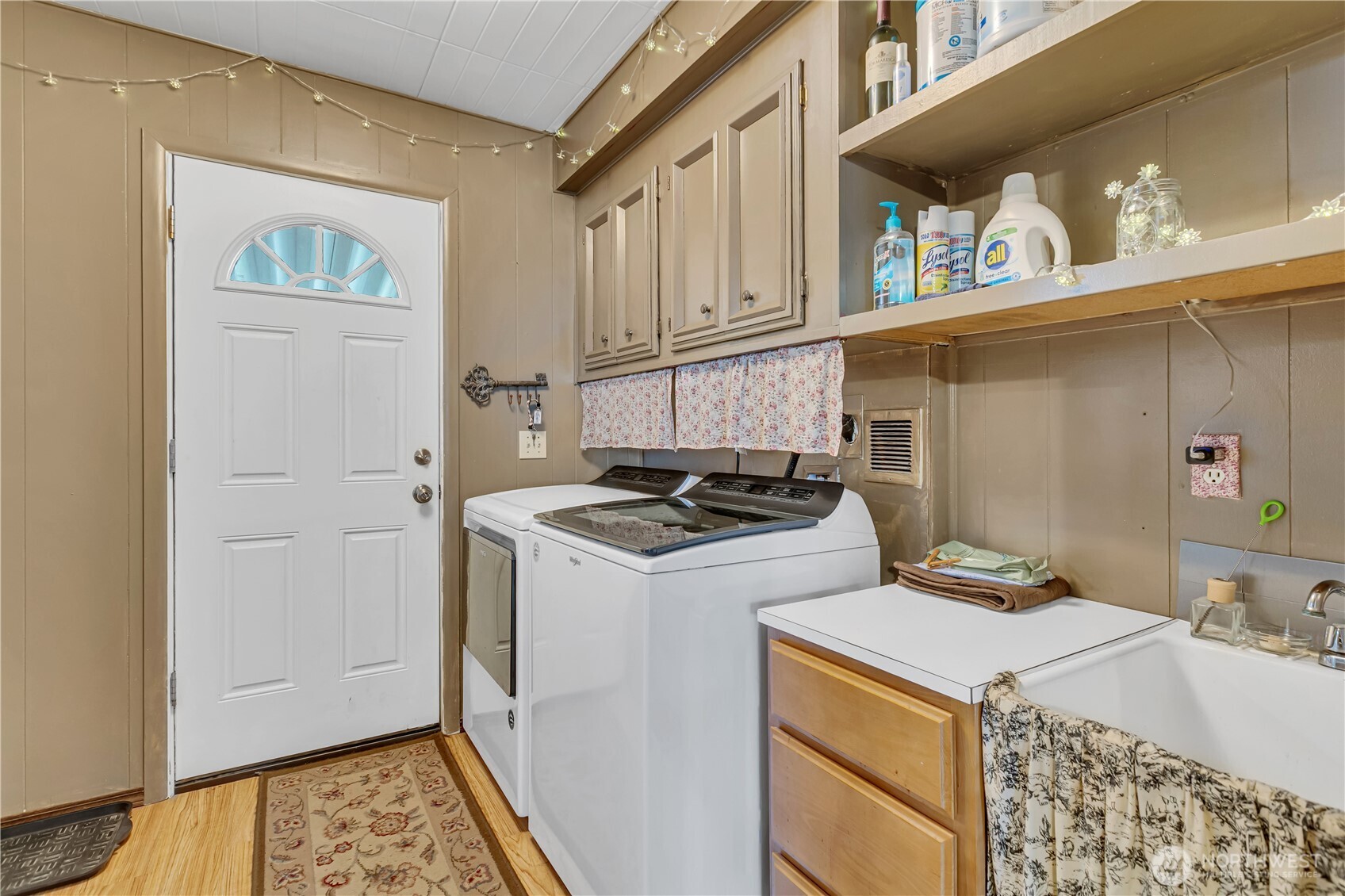 201 Union Ave SE Unit: 22