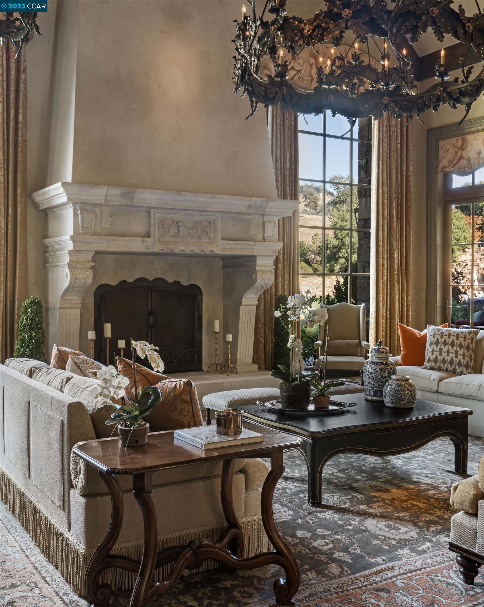 Fieldhaven Estate, 7 Country Oak Ln