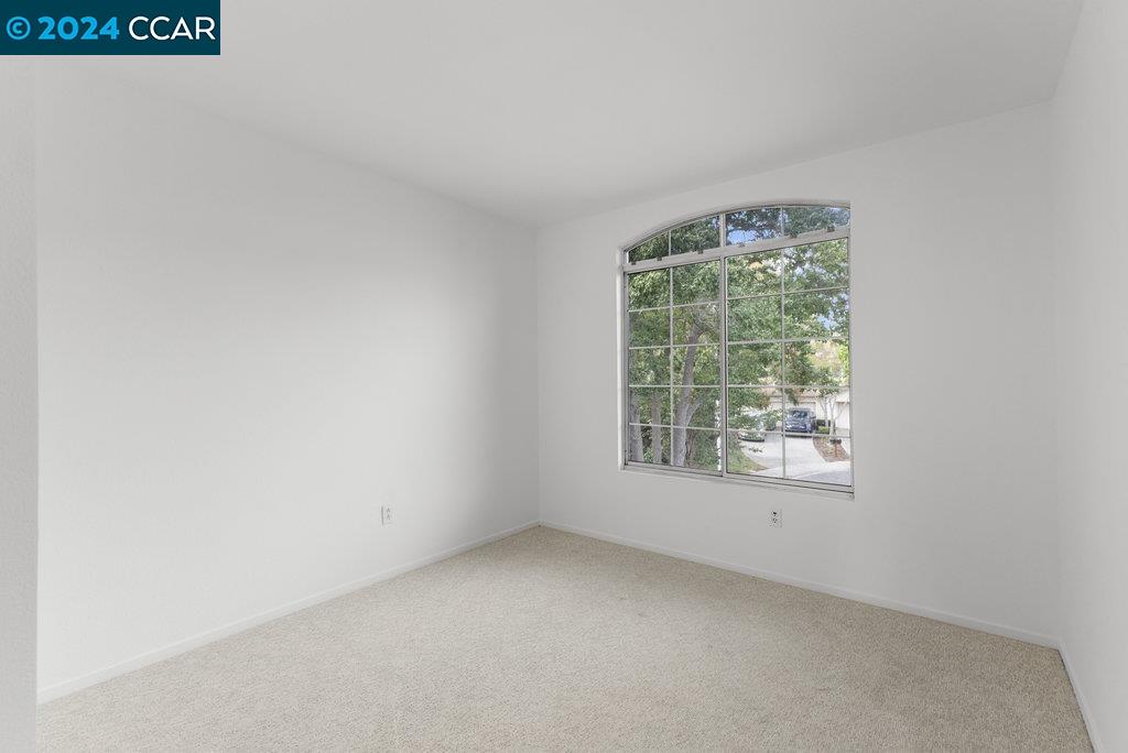 1812 Gardenia Ct