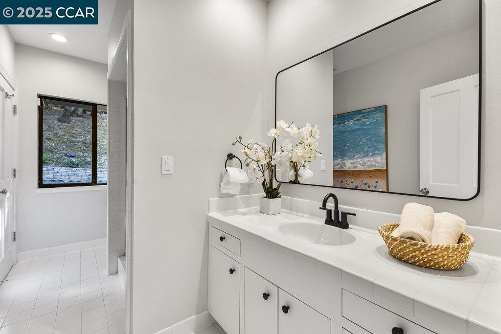 20 Glen Alpine