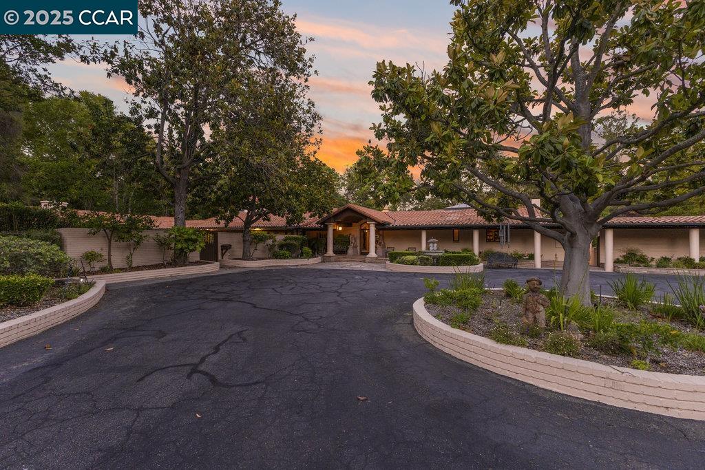 940 Reliez Station Ln