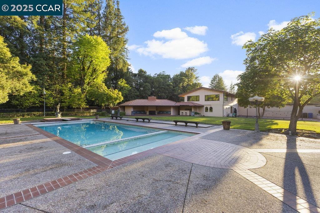 940 Reliez Station Ln