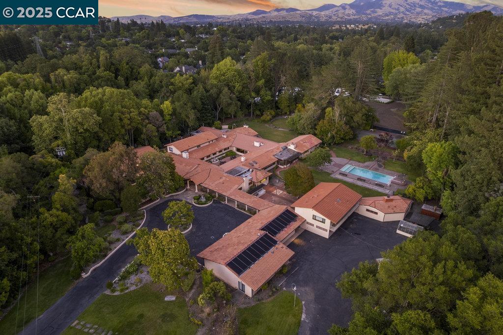 940 Reliez Station Ln